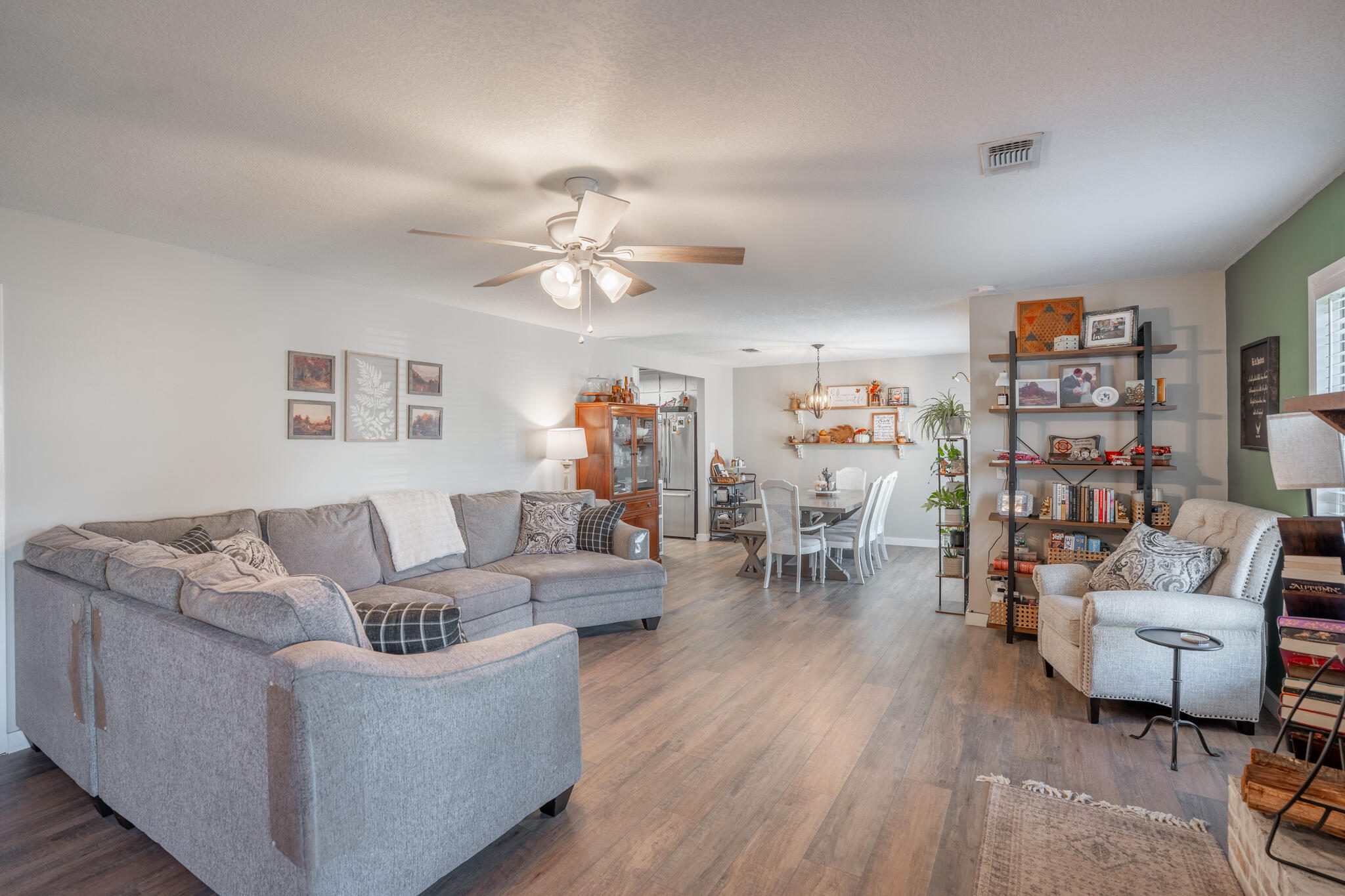 CHATEAU PRES DE LA MER LOT 22 BLK A - Residential