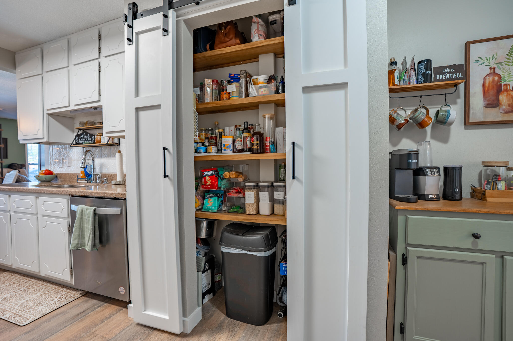 CHATEAU PRES DE LA MER LOT 22 BLK A - Residential