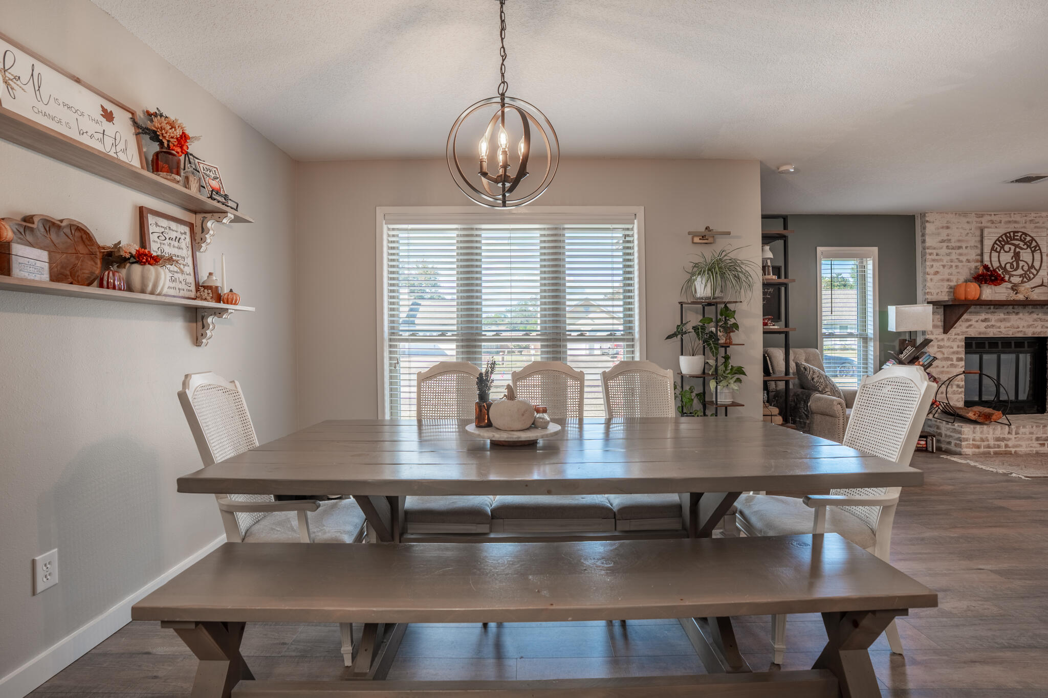 CHATEAU PRES DE LA MER LOT 22 BLK A - Residential