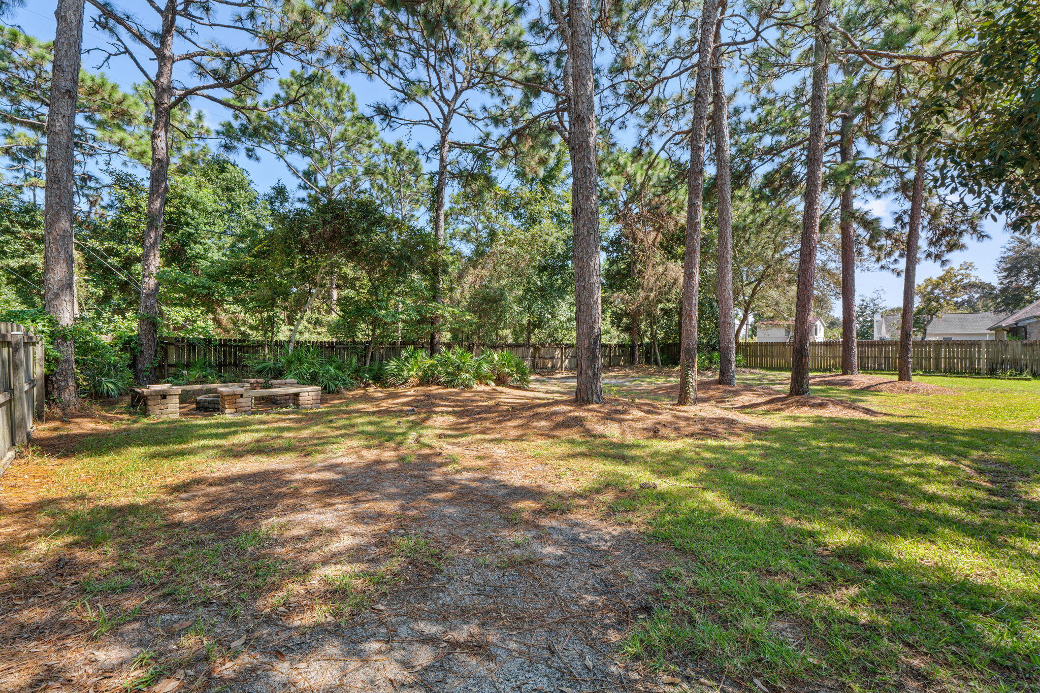 RAINTREE ESTATES #2 - Residential