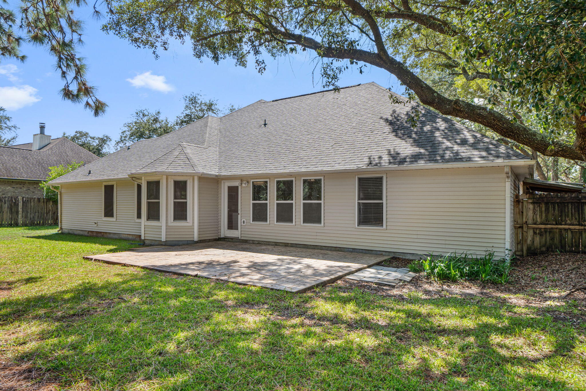 RAINTREE ESTATES #2 - Residential