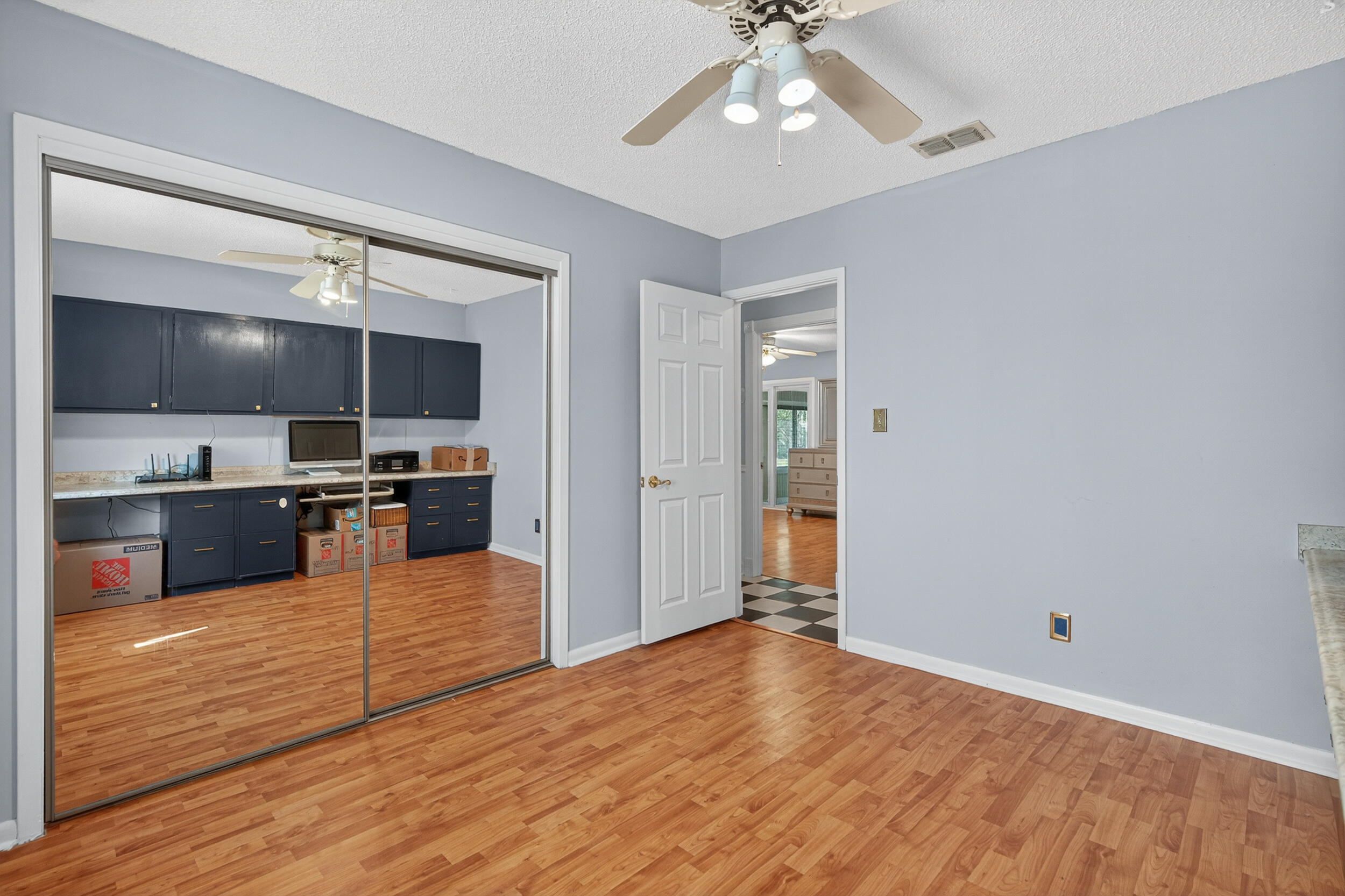 SEA HILLS 3RD - Residential