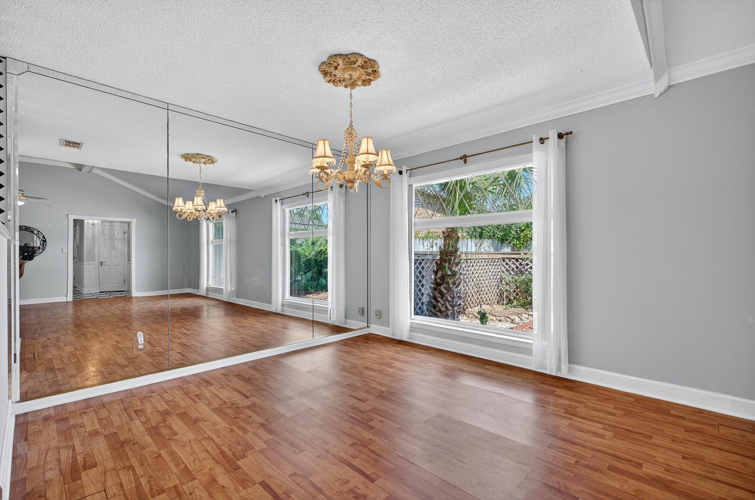 SEA HILLS 3RD - Residential