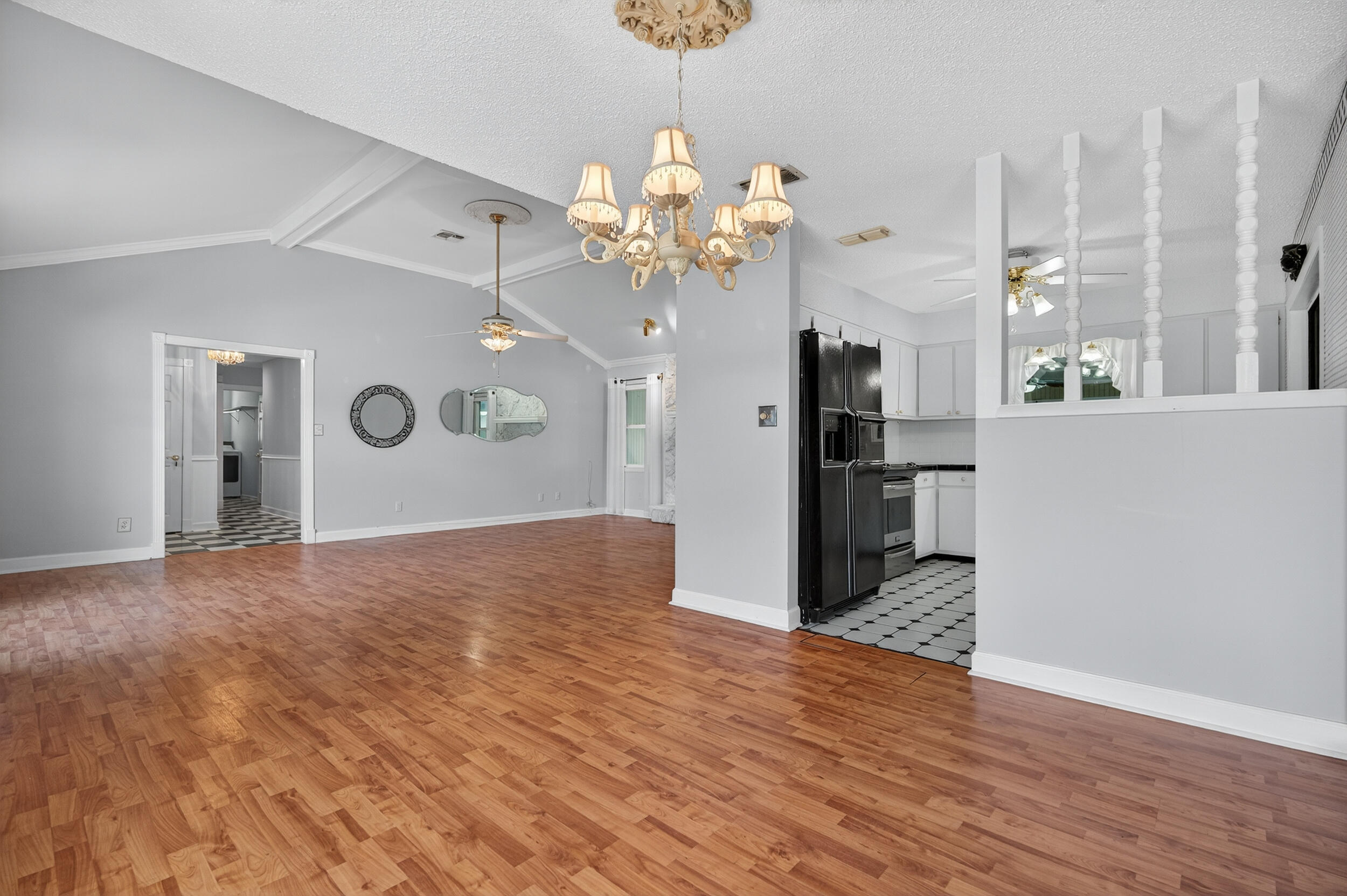SEA HILLS 3RD - Residential