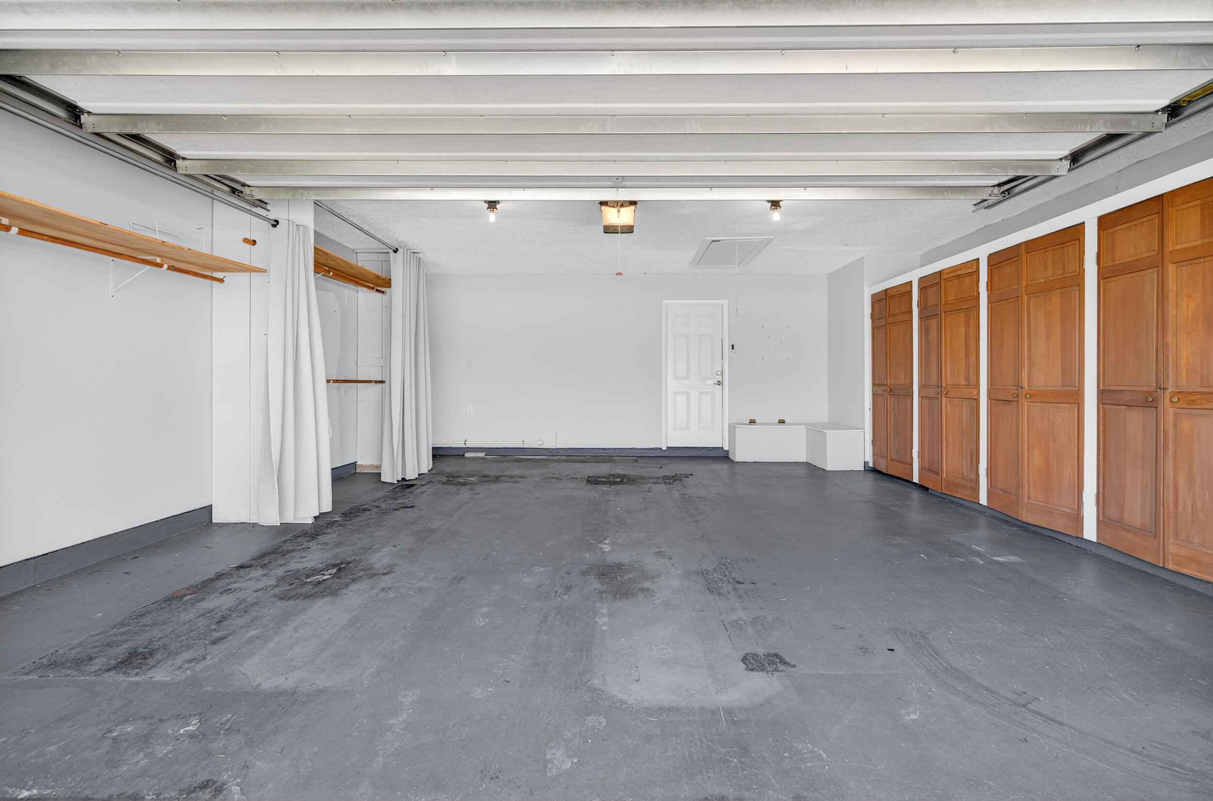 SEA HILLS 3RD - Residential