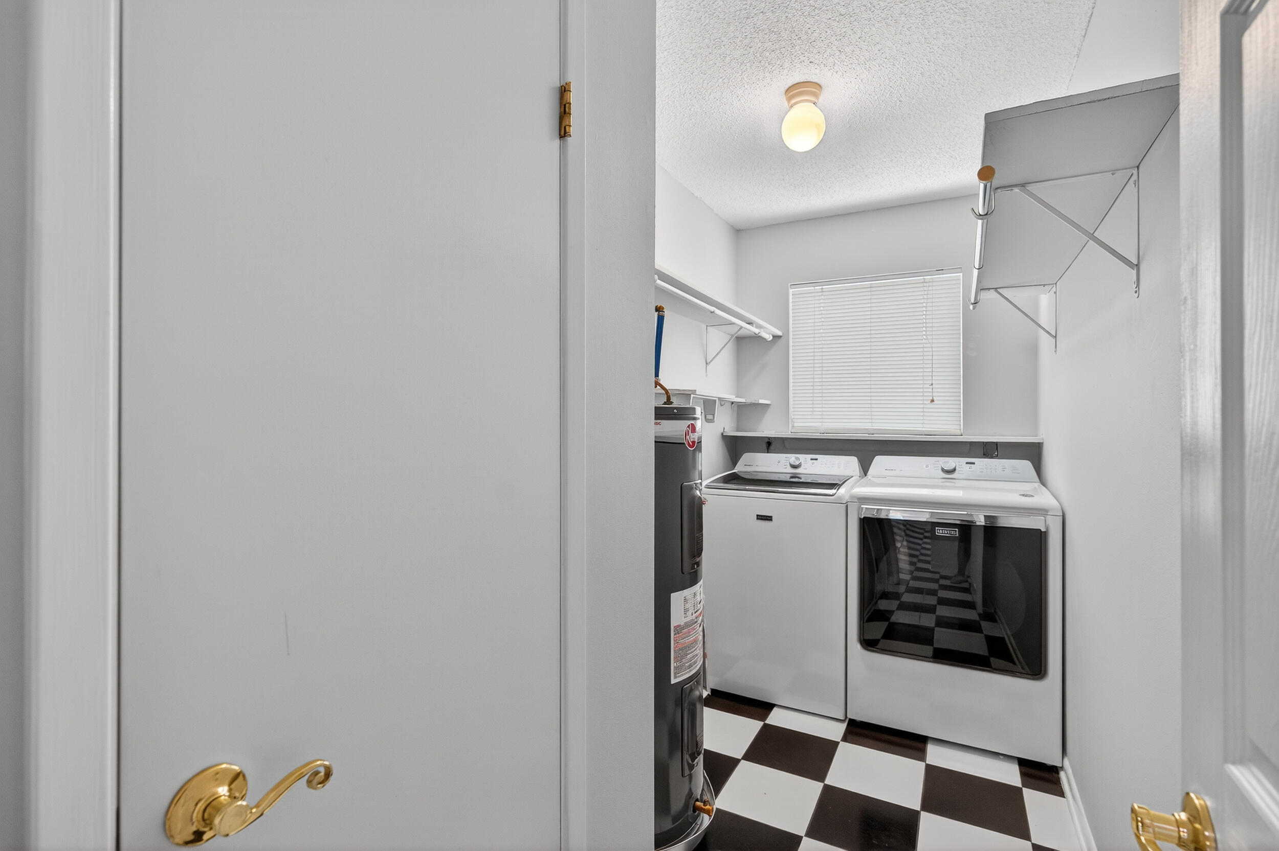 SEA HILLS 3RD - Residential