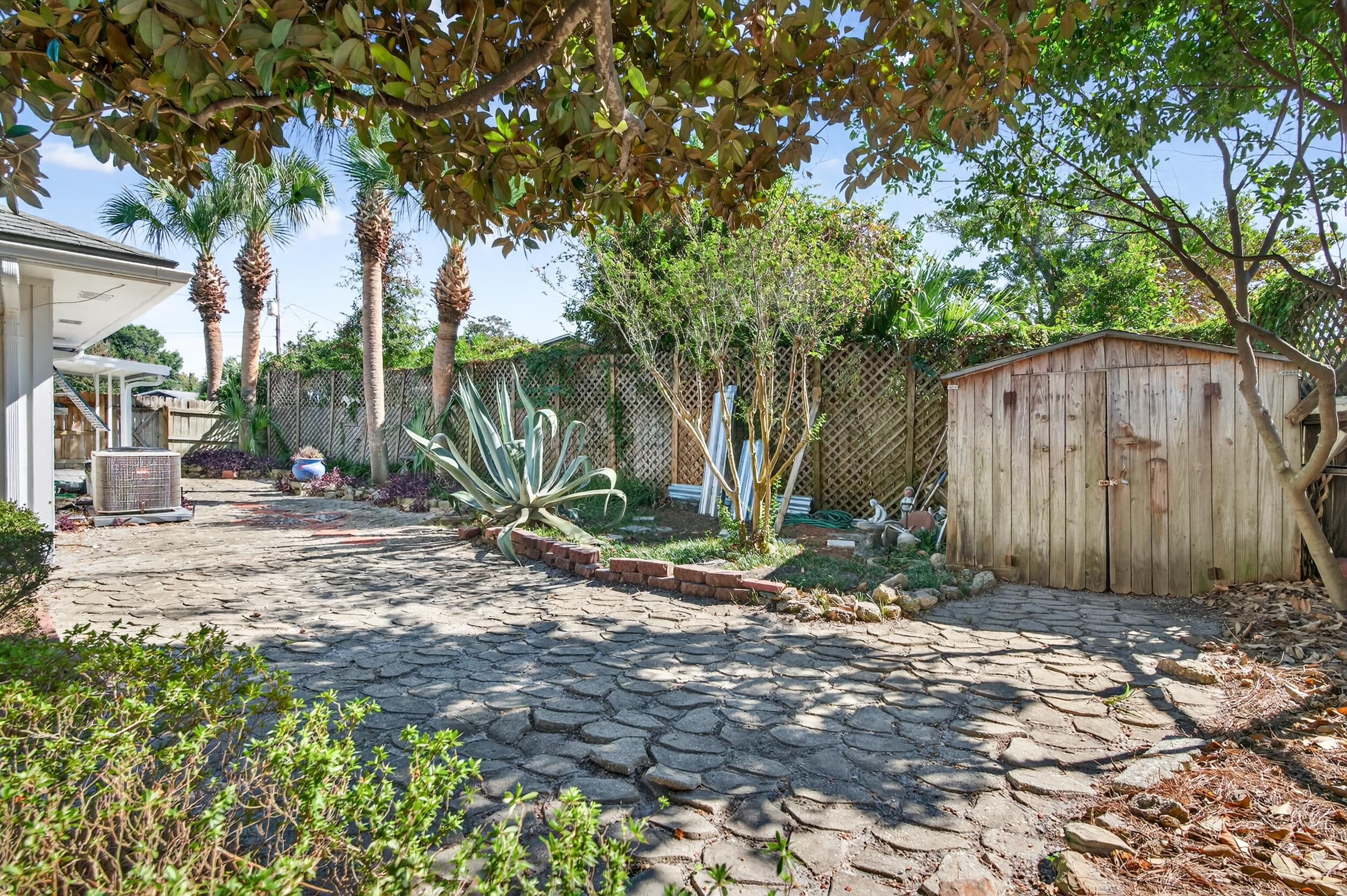SEA HILLS 3RD - Residential