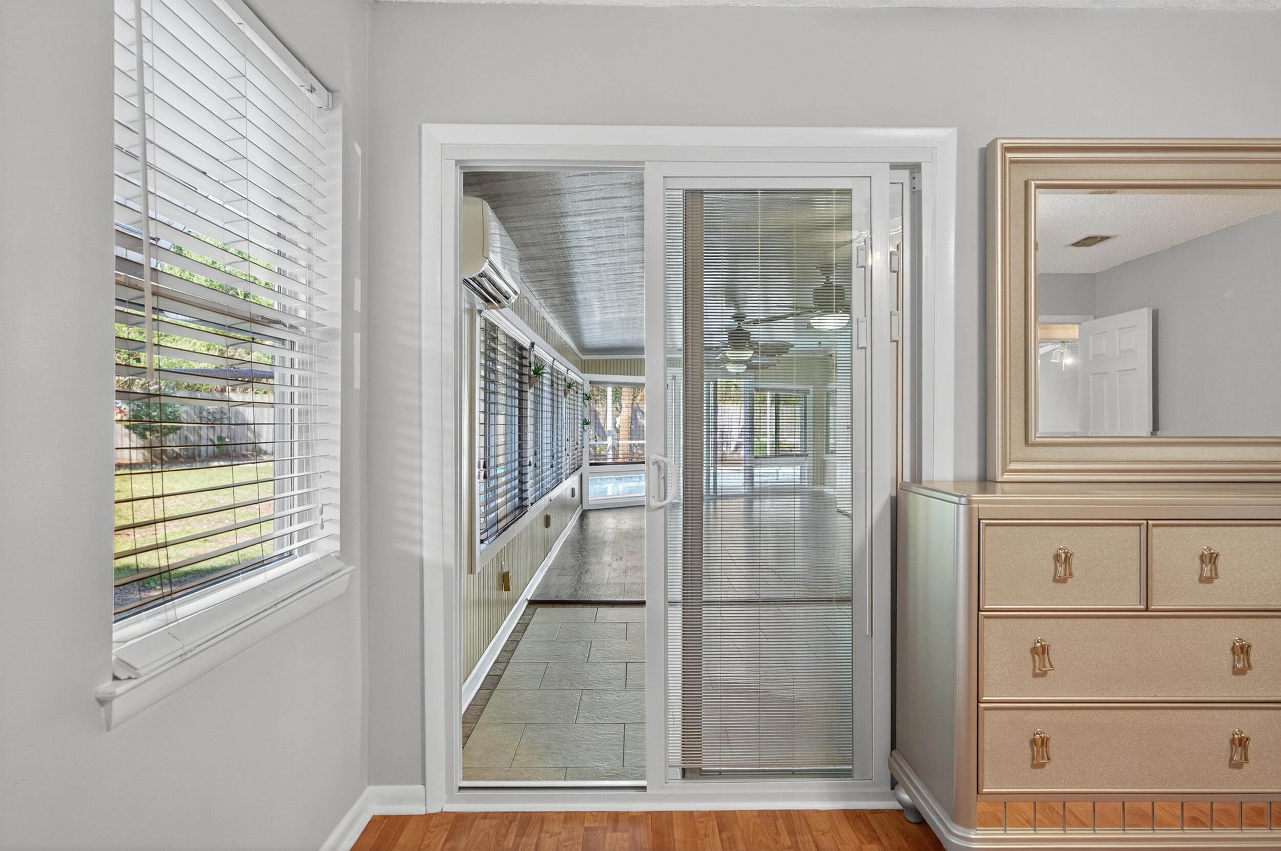SEA HILLS 3RD - Residential