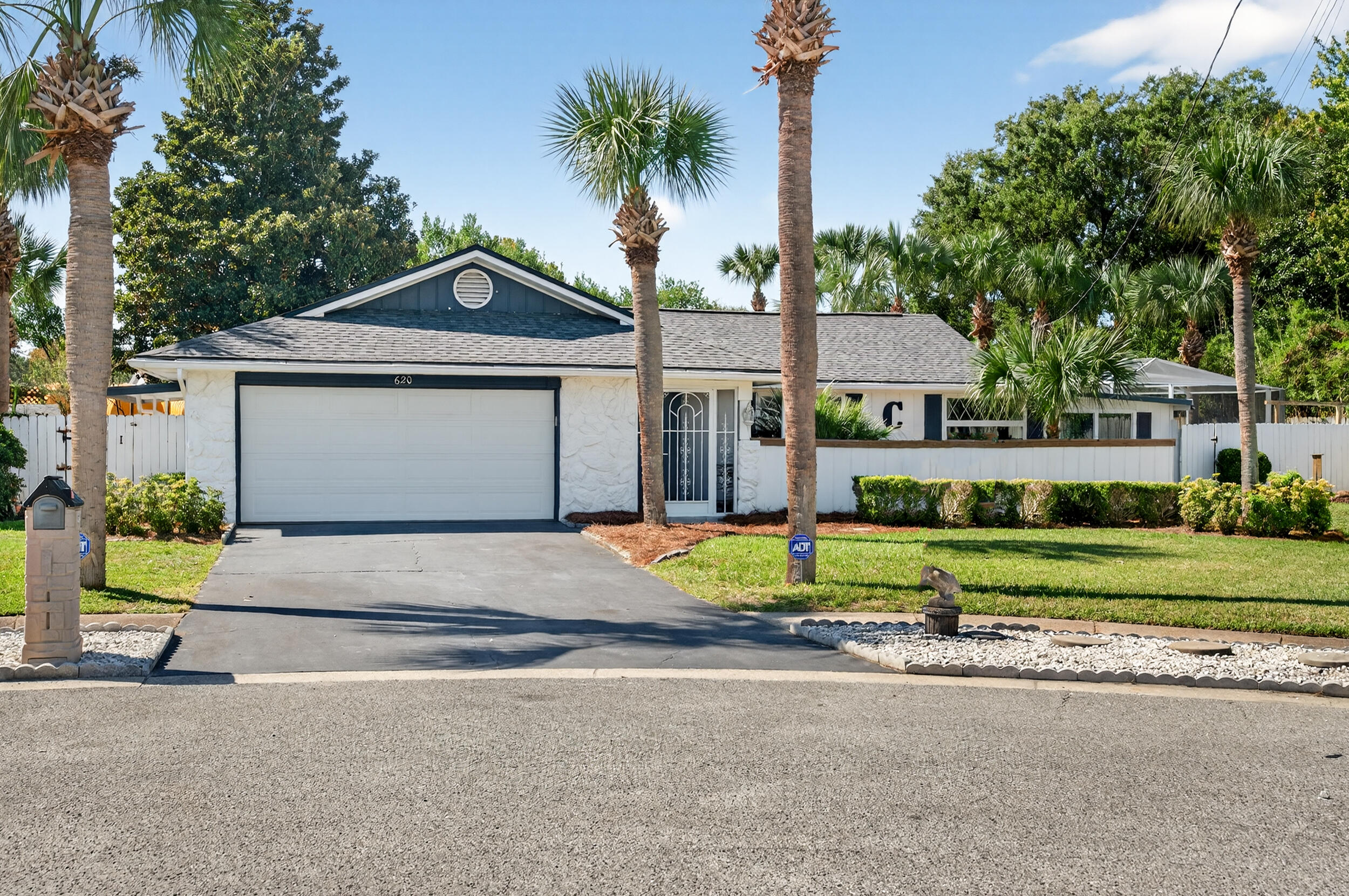 SEA HILLS 3RD - Residential