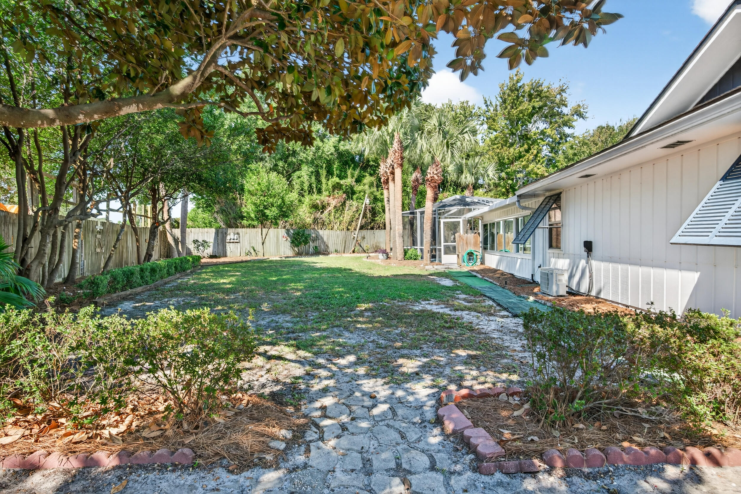SEA HILLS 3RD - Residential