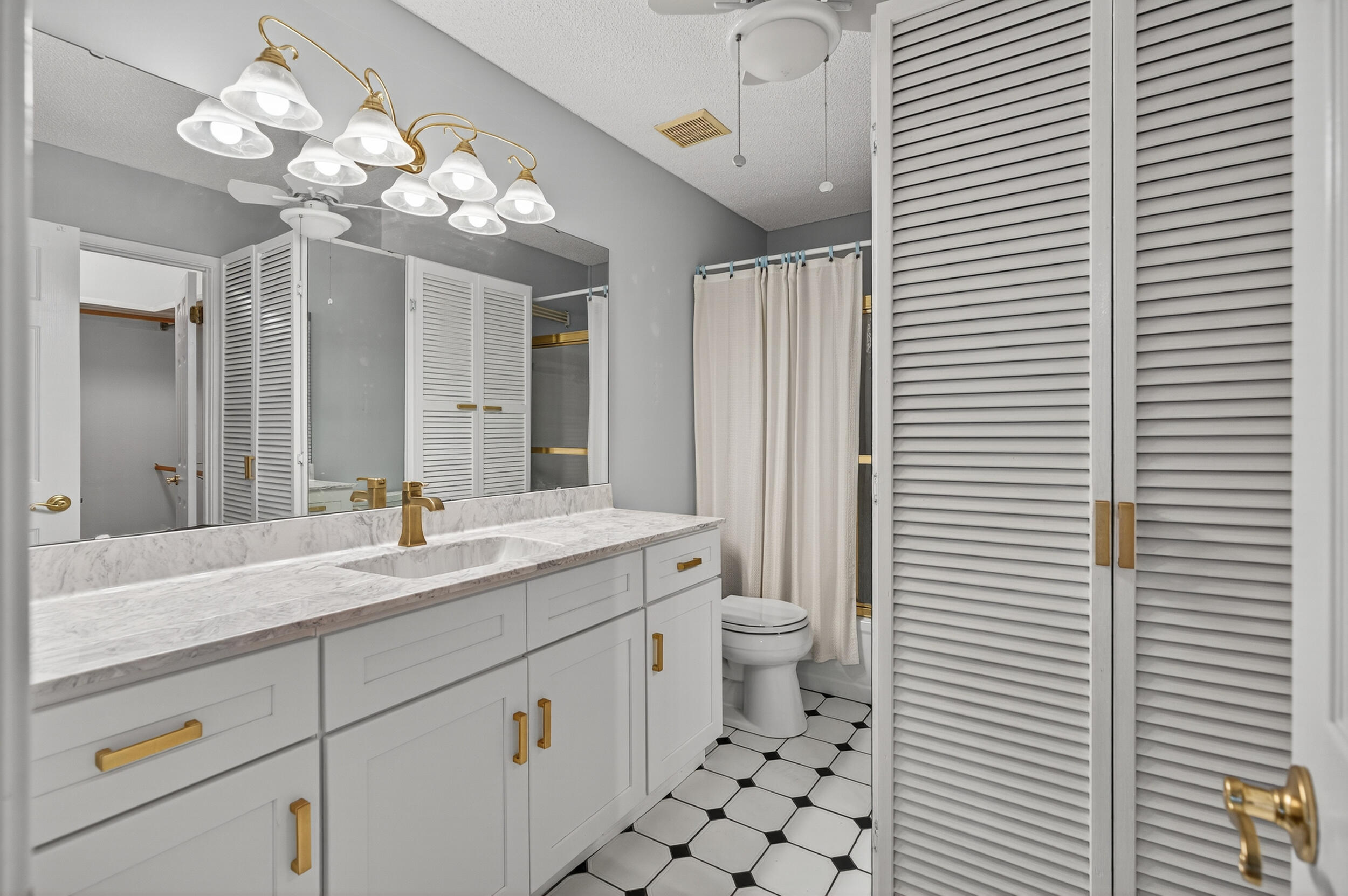 SEA HILLS 3RD - Residential