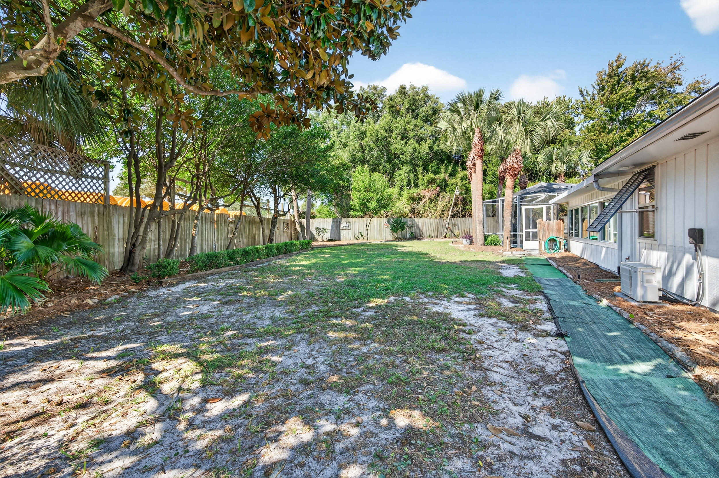 SEA HILLS 3RD - Residential