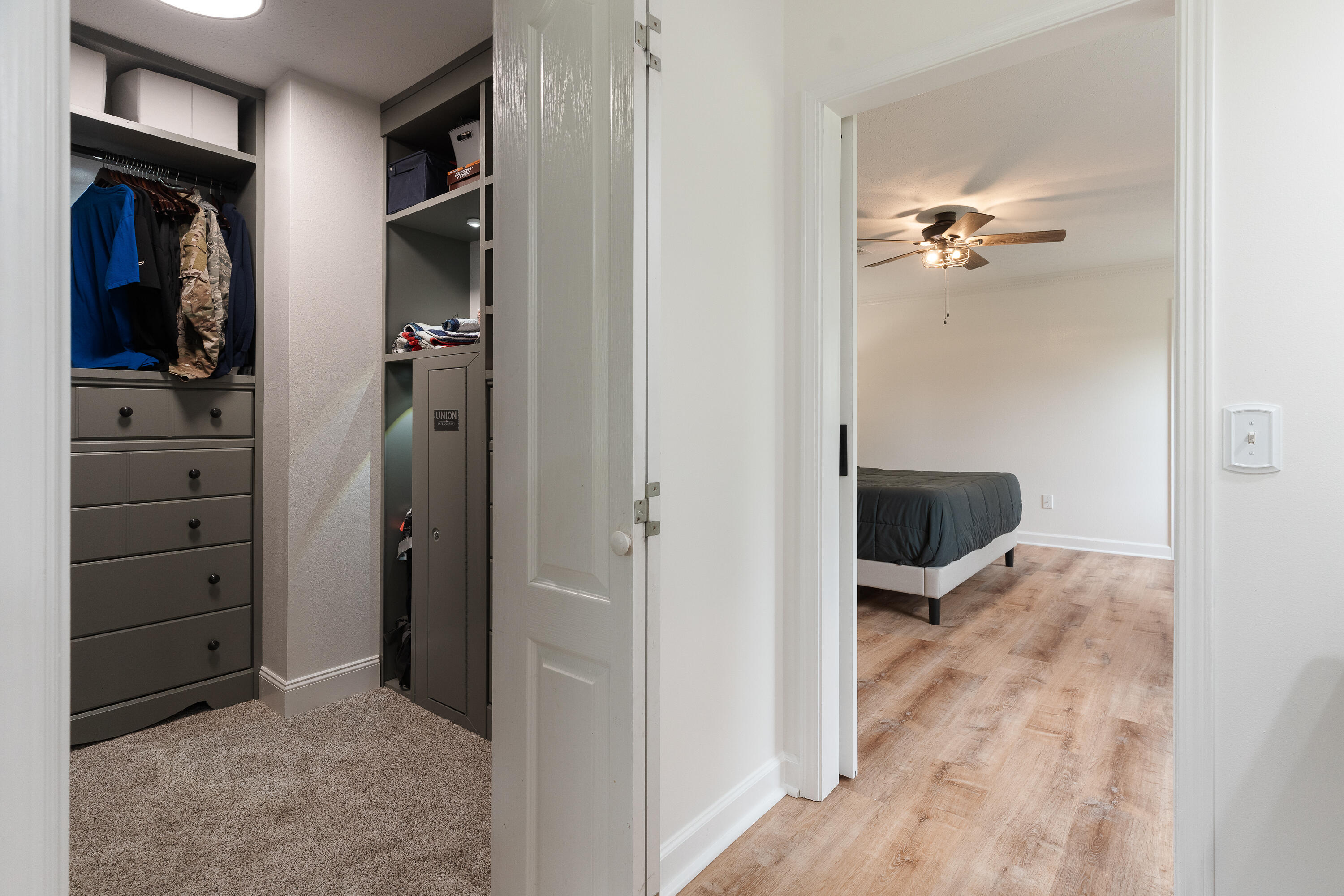 SHADY OAKS - Residential