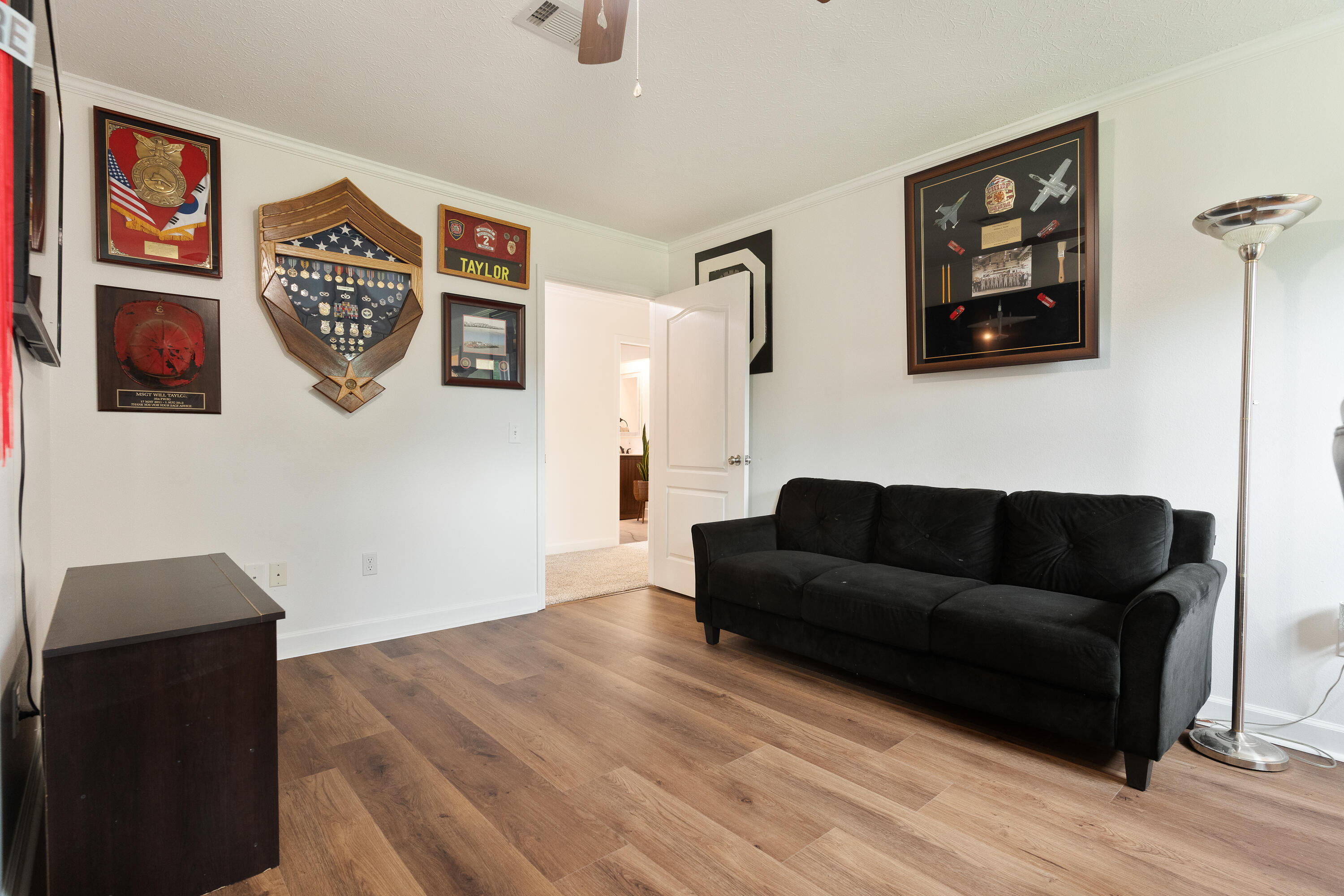 SHADY OAKS - Residential