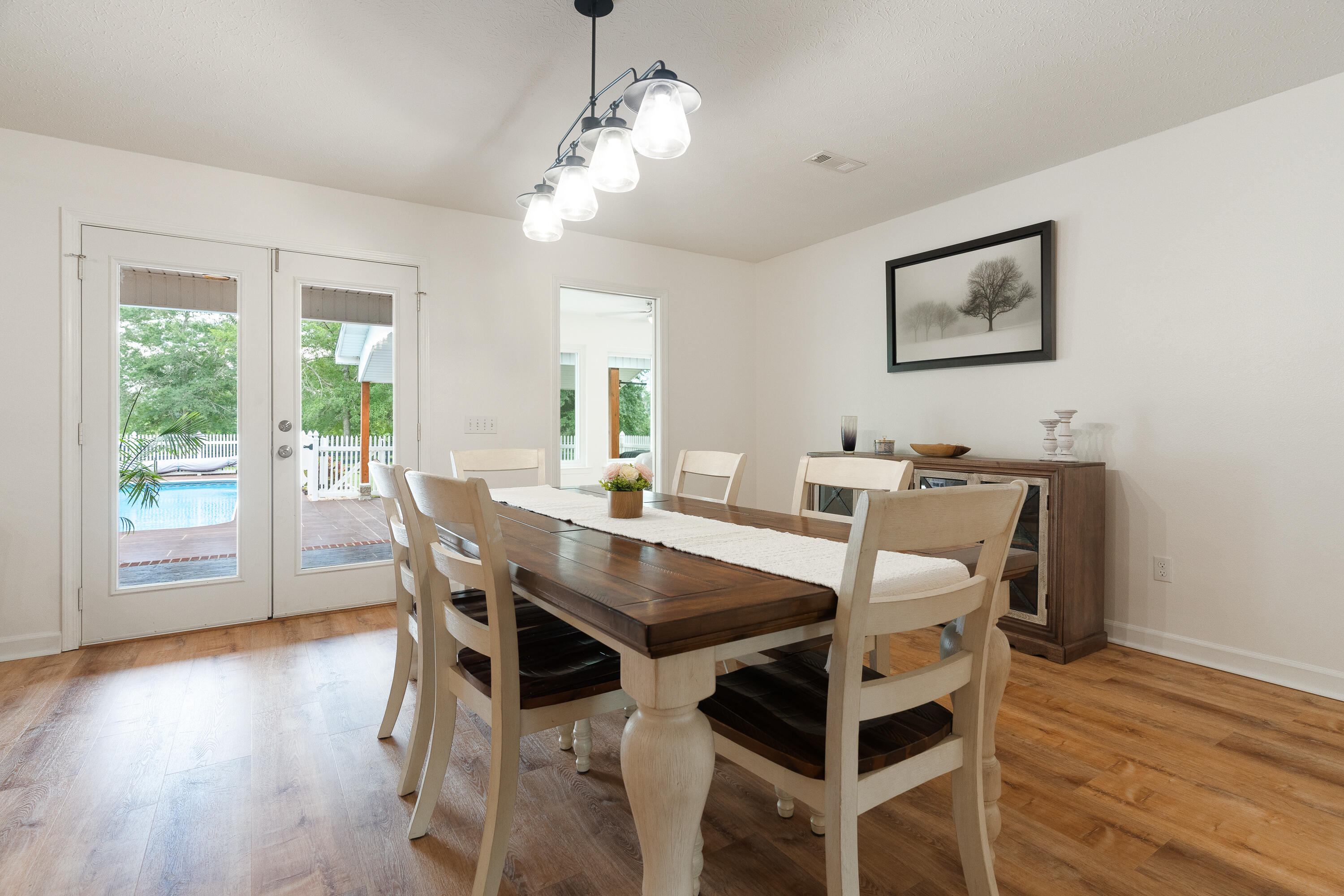 SHADY OAKS - Residential