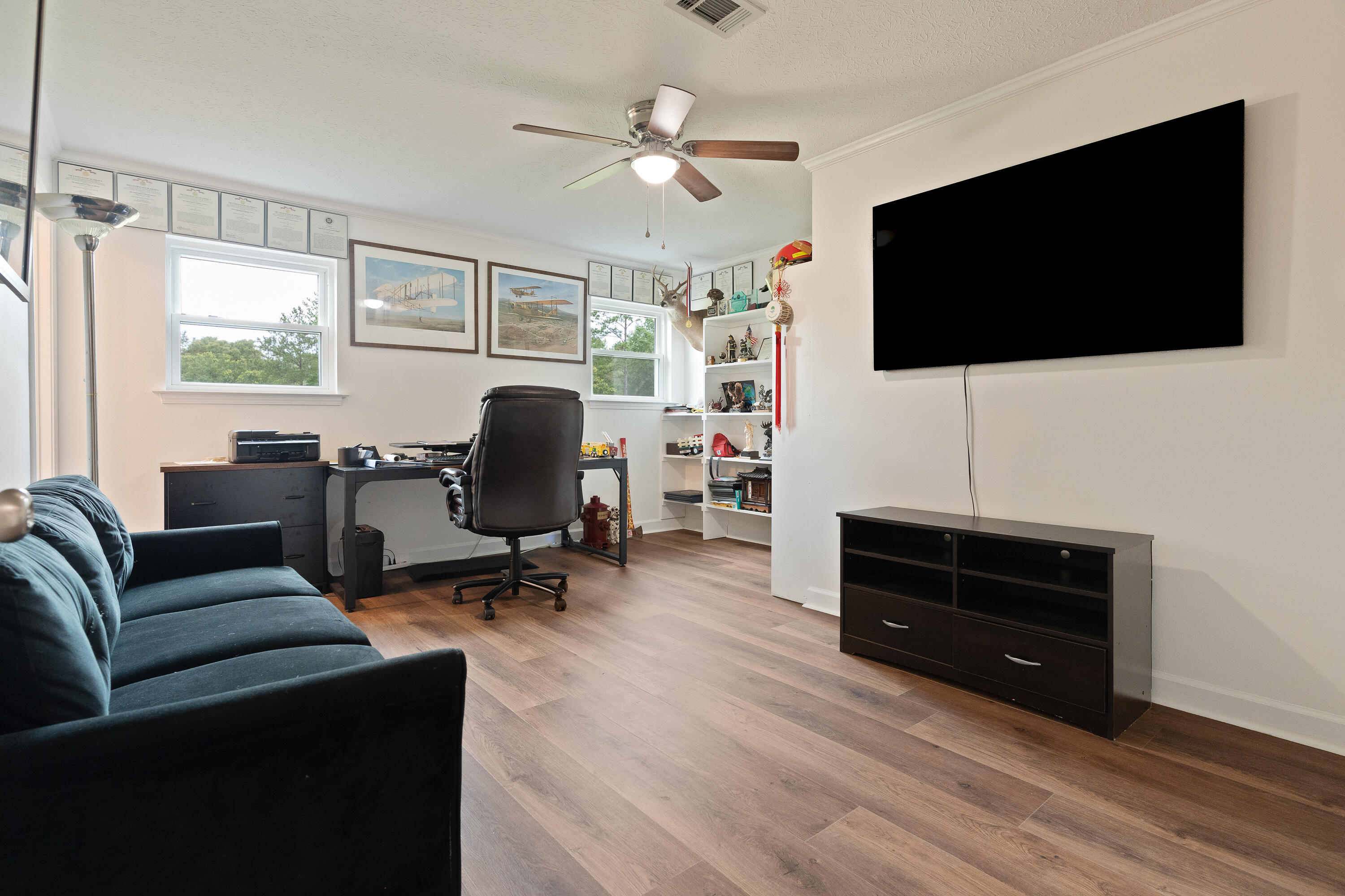 SHADY OAKS - Residential