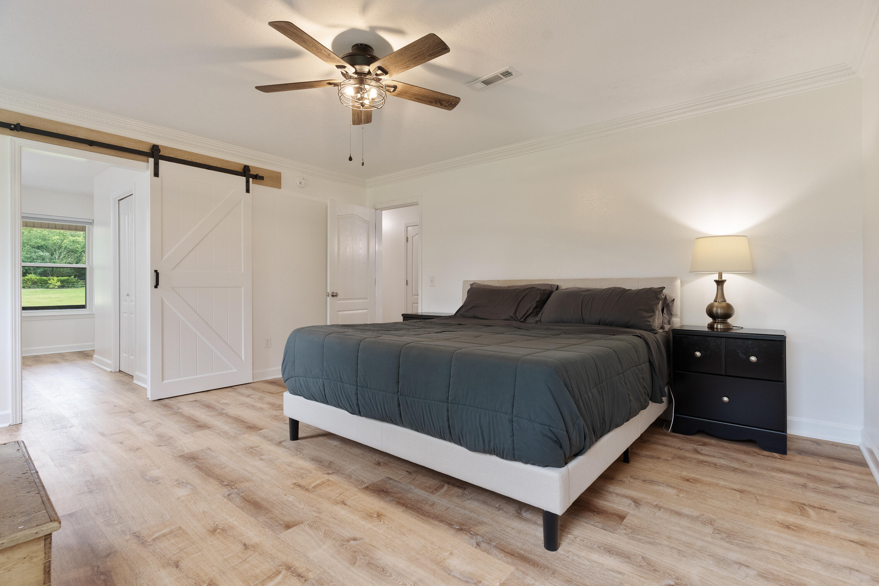 SHADY OAKS - Residential