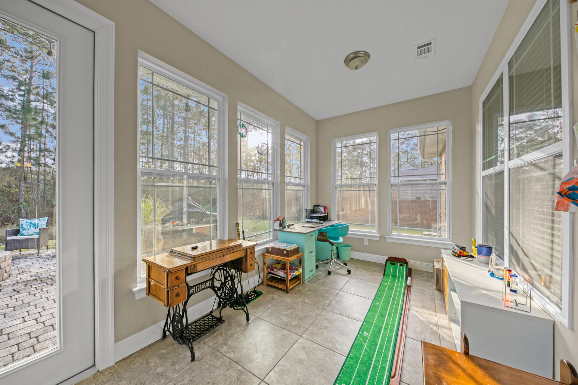 HOLLEY BY THE SEA - Residential