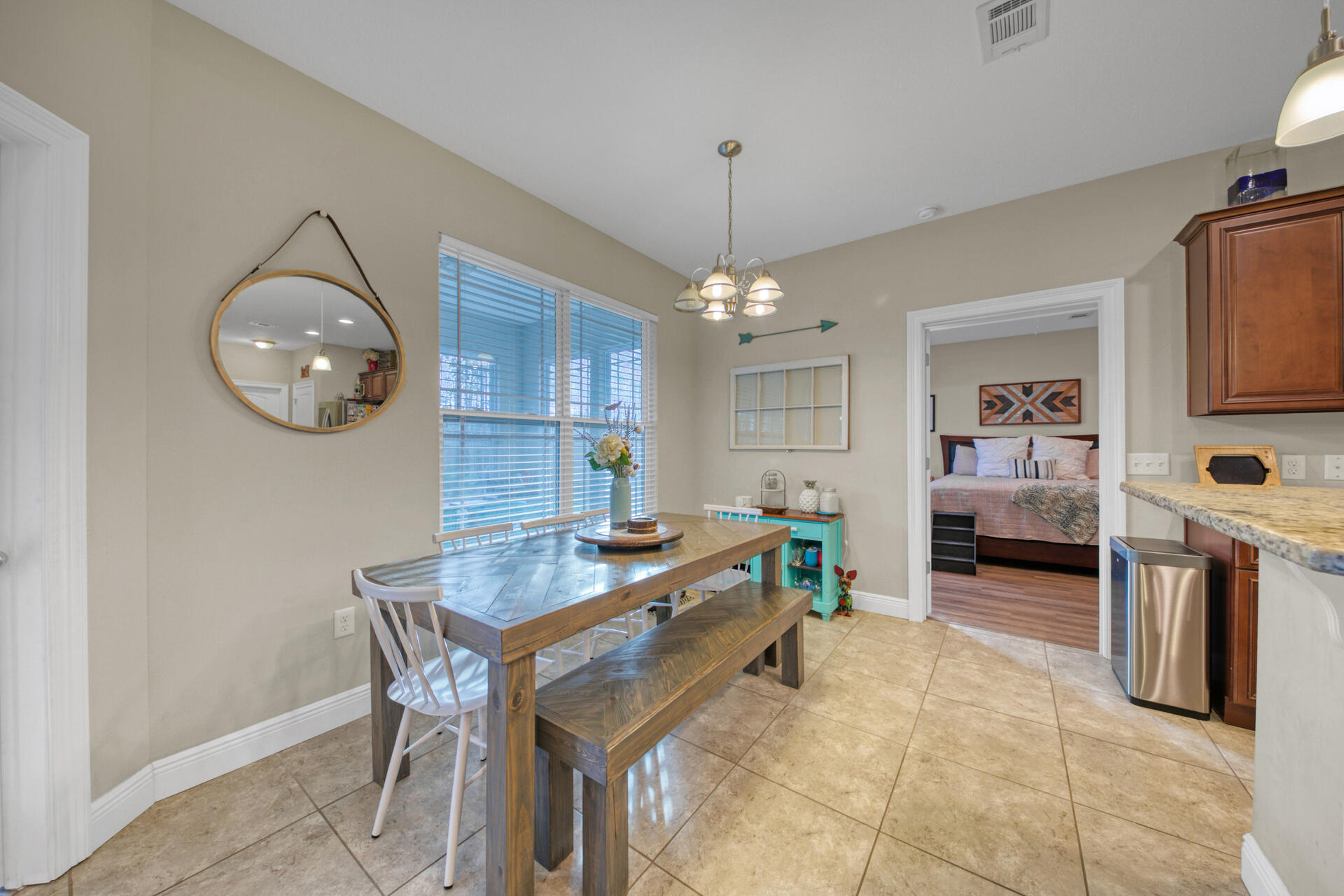 HOLLEY BY THE SEA - Residential