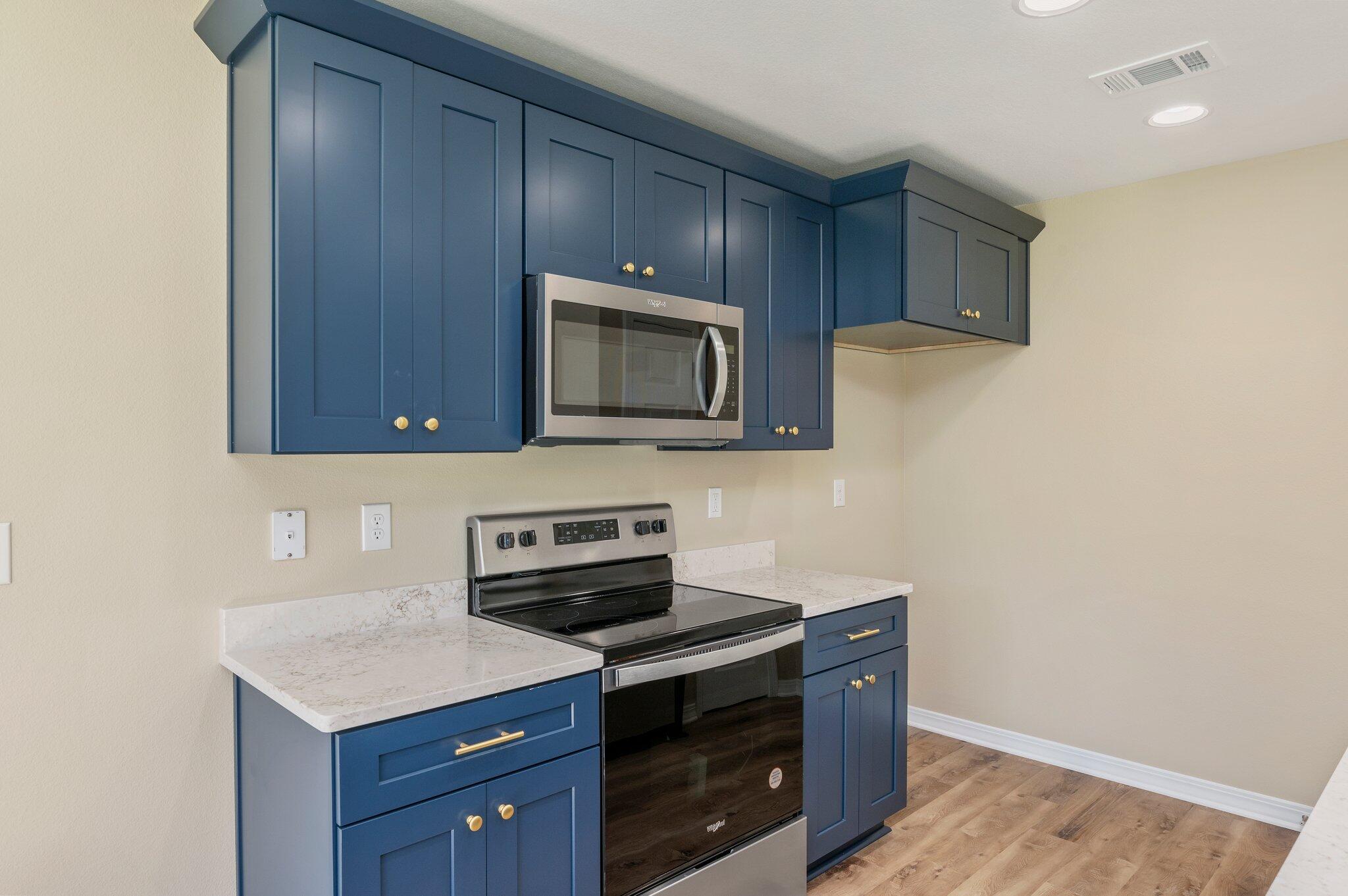 GARDEN CITY - Residential