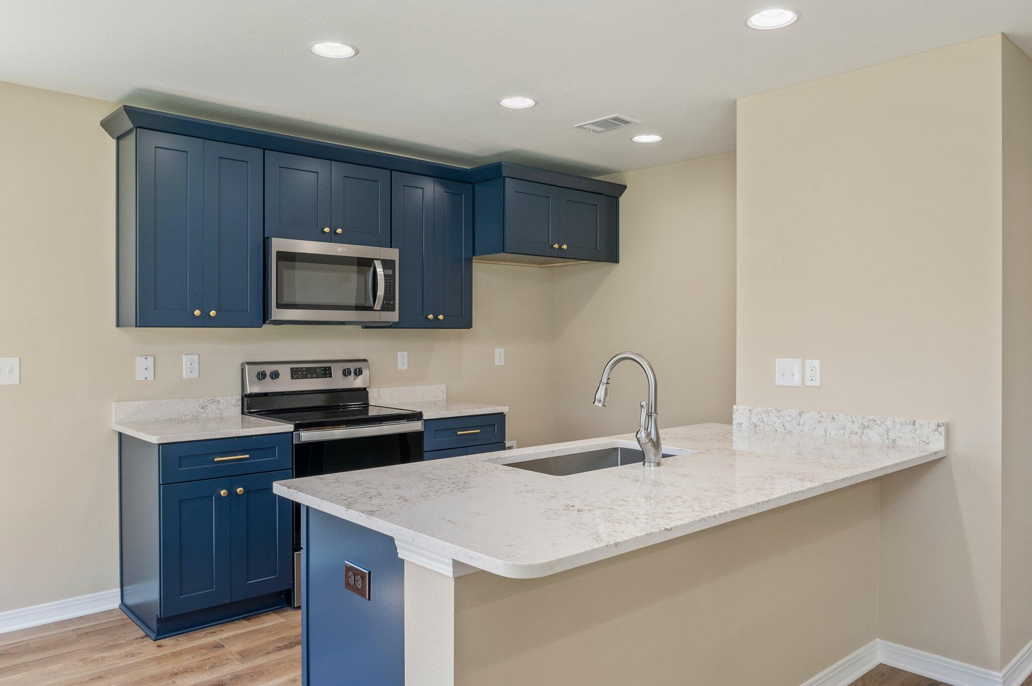 GARDEN CITY - Residential