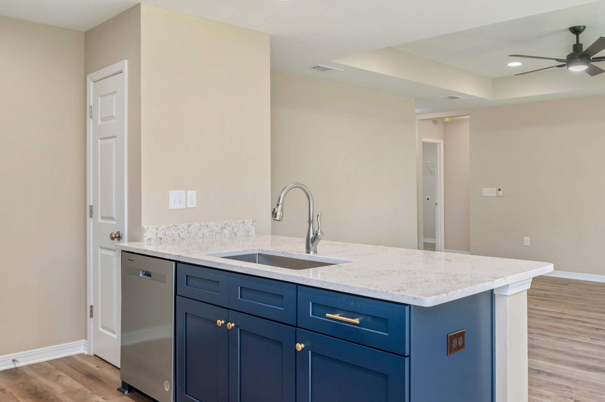 GARDEN CITY - Residential