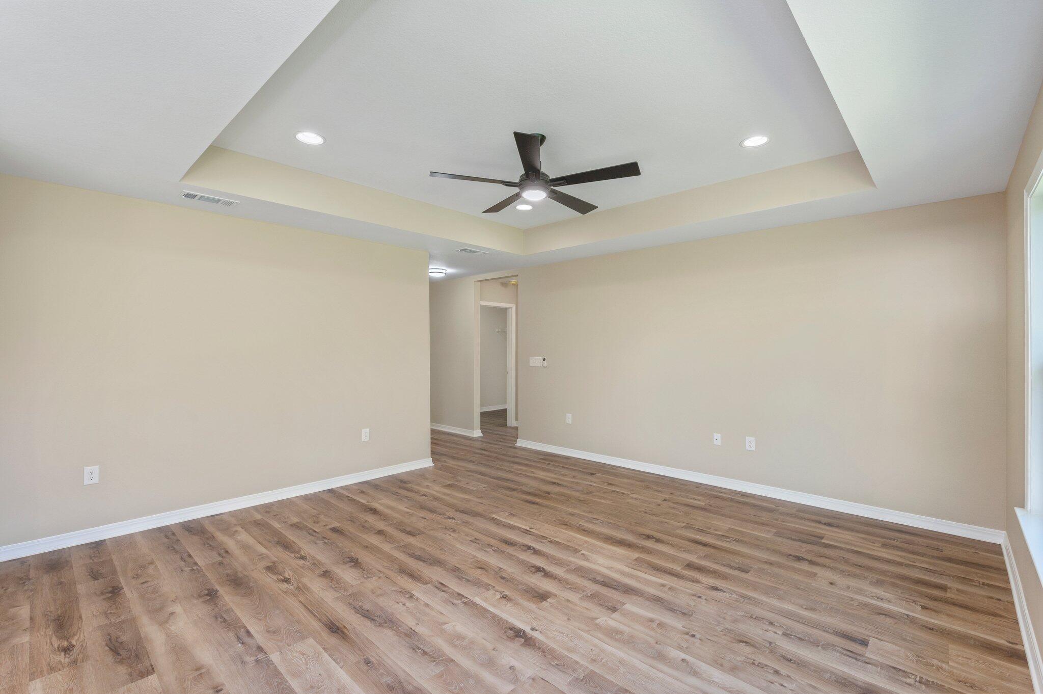 GARDEN CITY - Residential