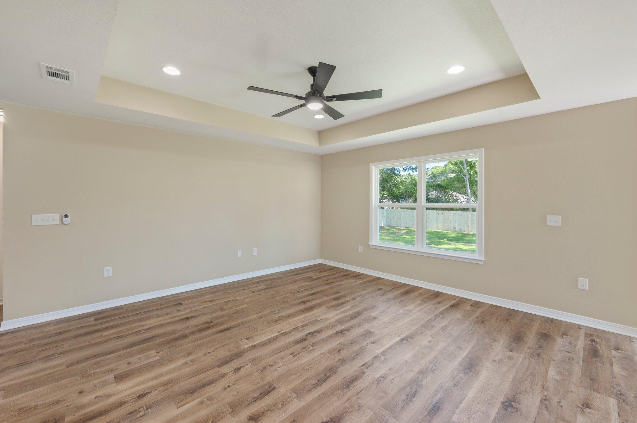 GARDEN CITY - Residential