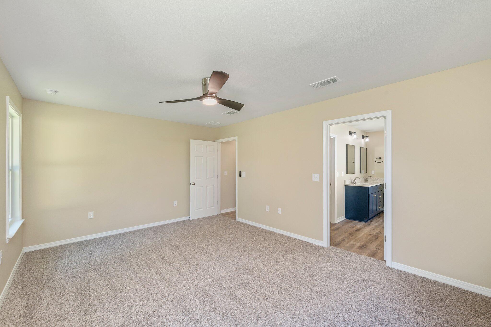 GARDEN CITY - Residential