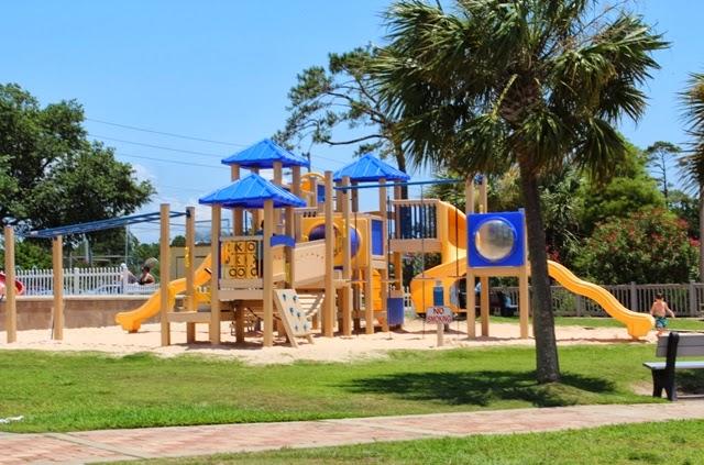 HERITAGE PARK - Land