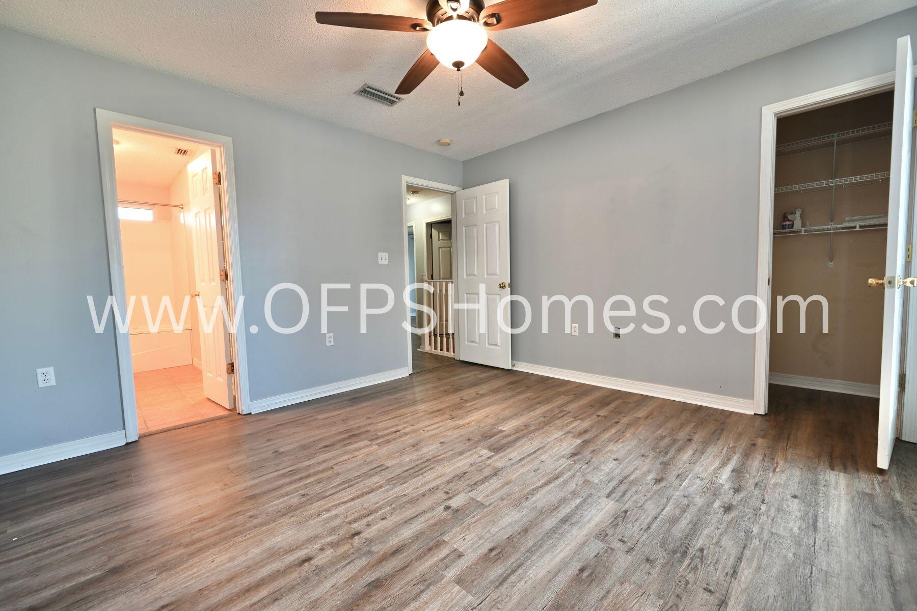 OAK PARK ESTATES - Residential Lease