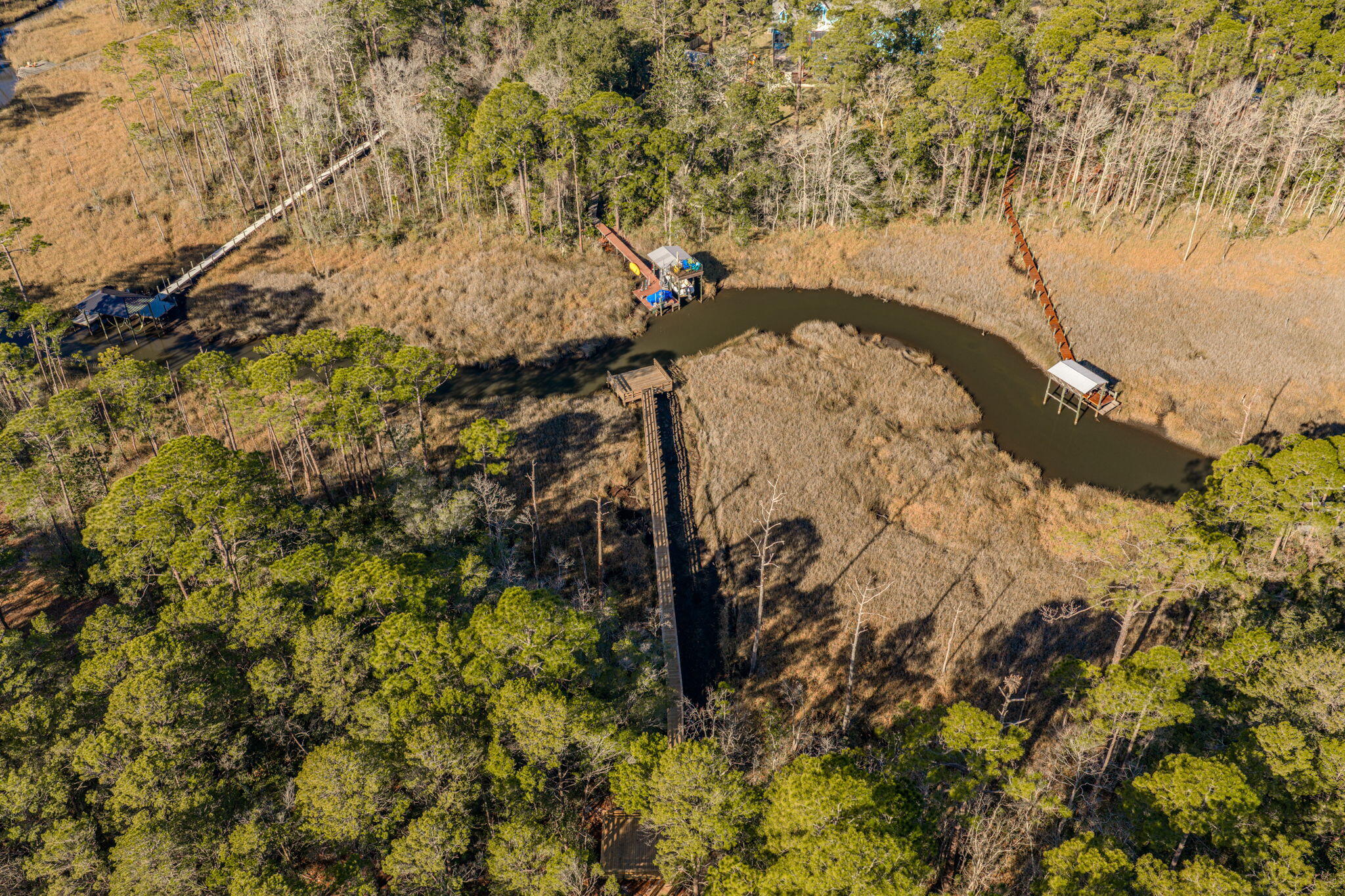 Mussett Bayou Manor - Residential