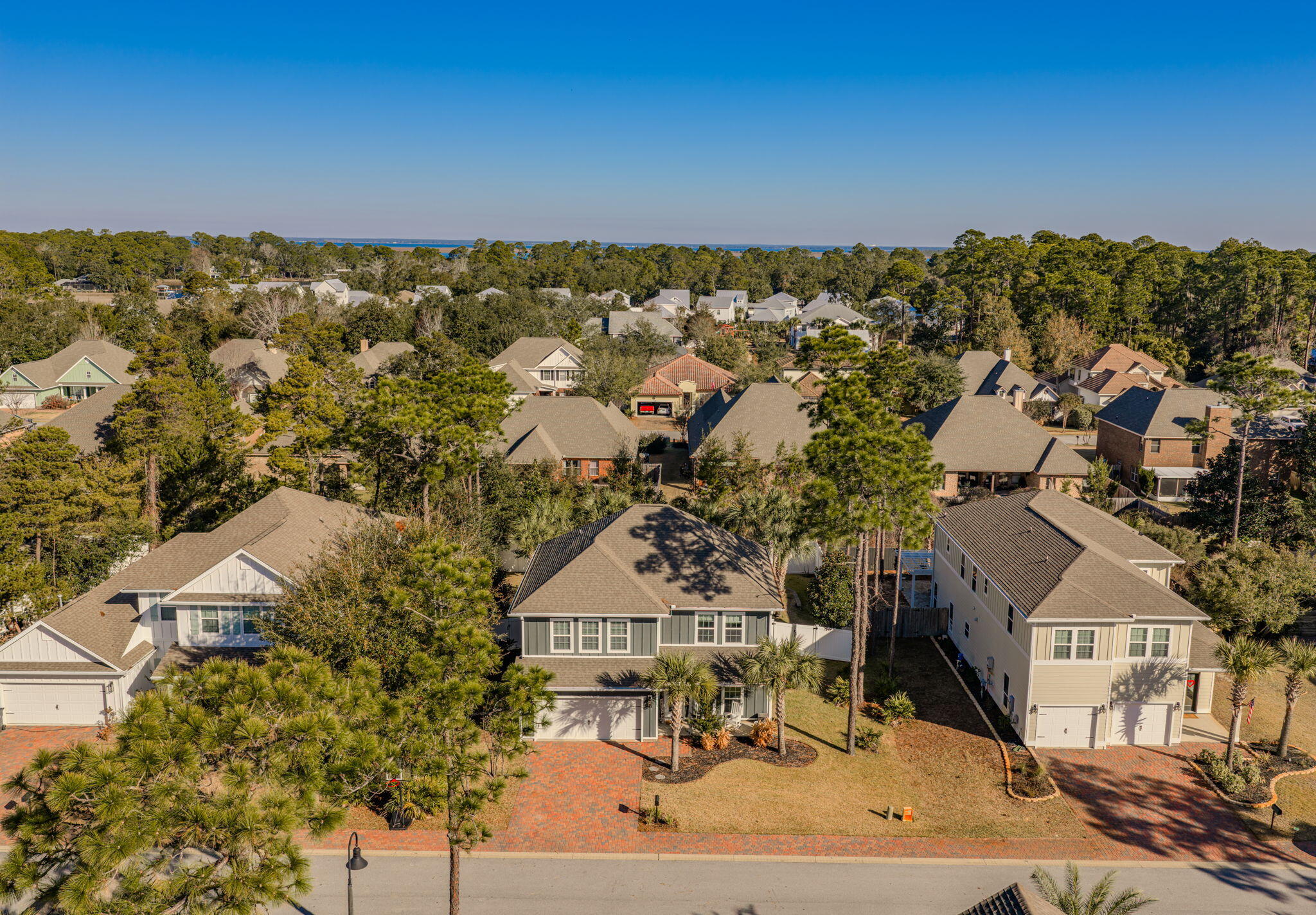 Mussett Bayou Manor - Residential