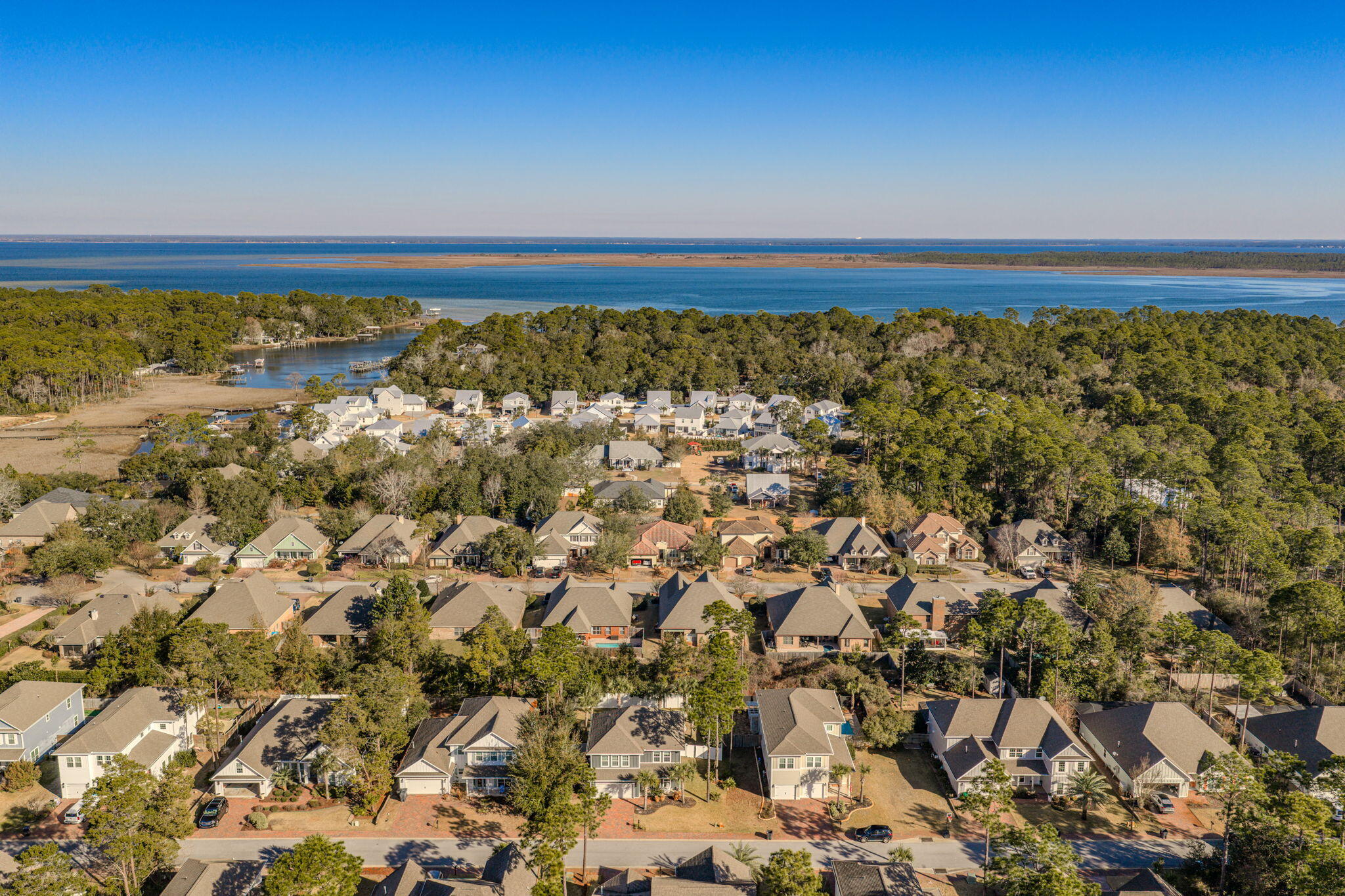 Mussett Bayou Manor - Residential