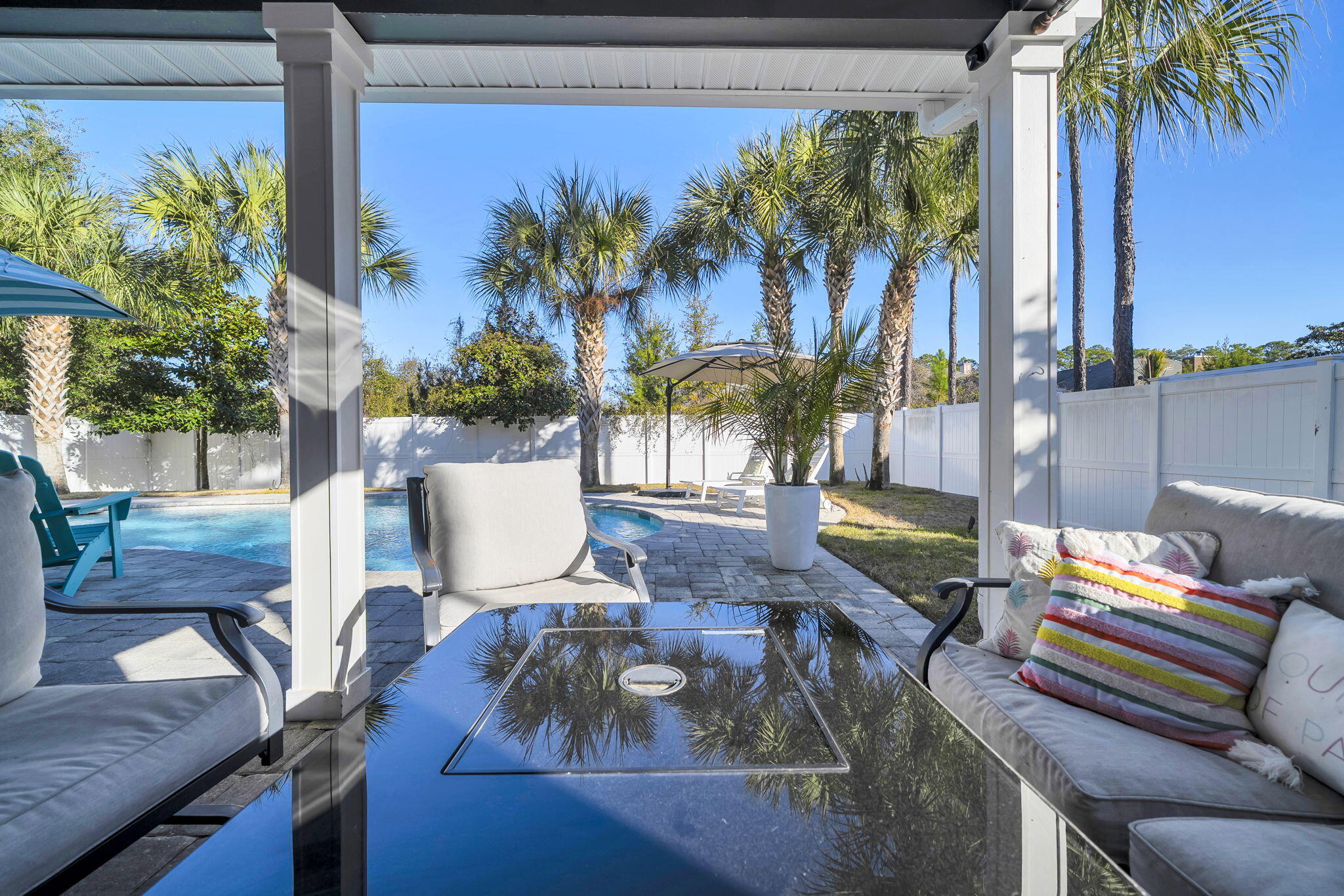 Mussett Bayou Manor - Residential