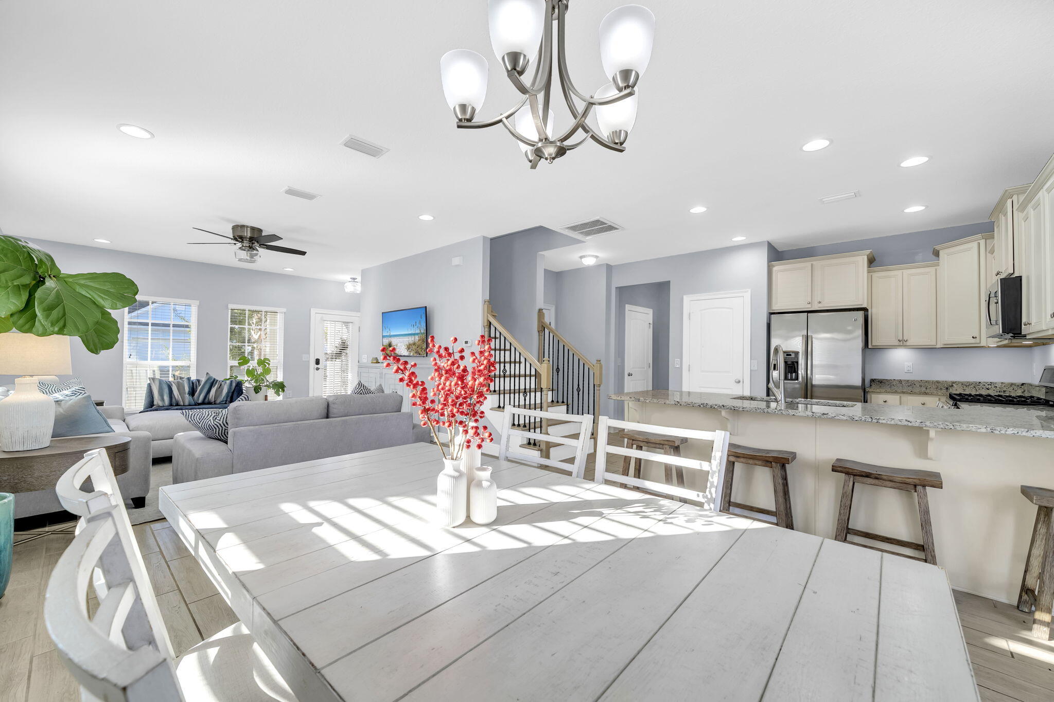 Mussett Bayou Manor - Residential