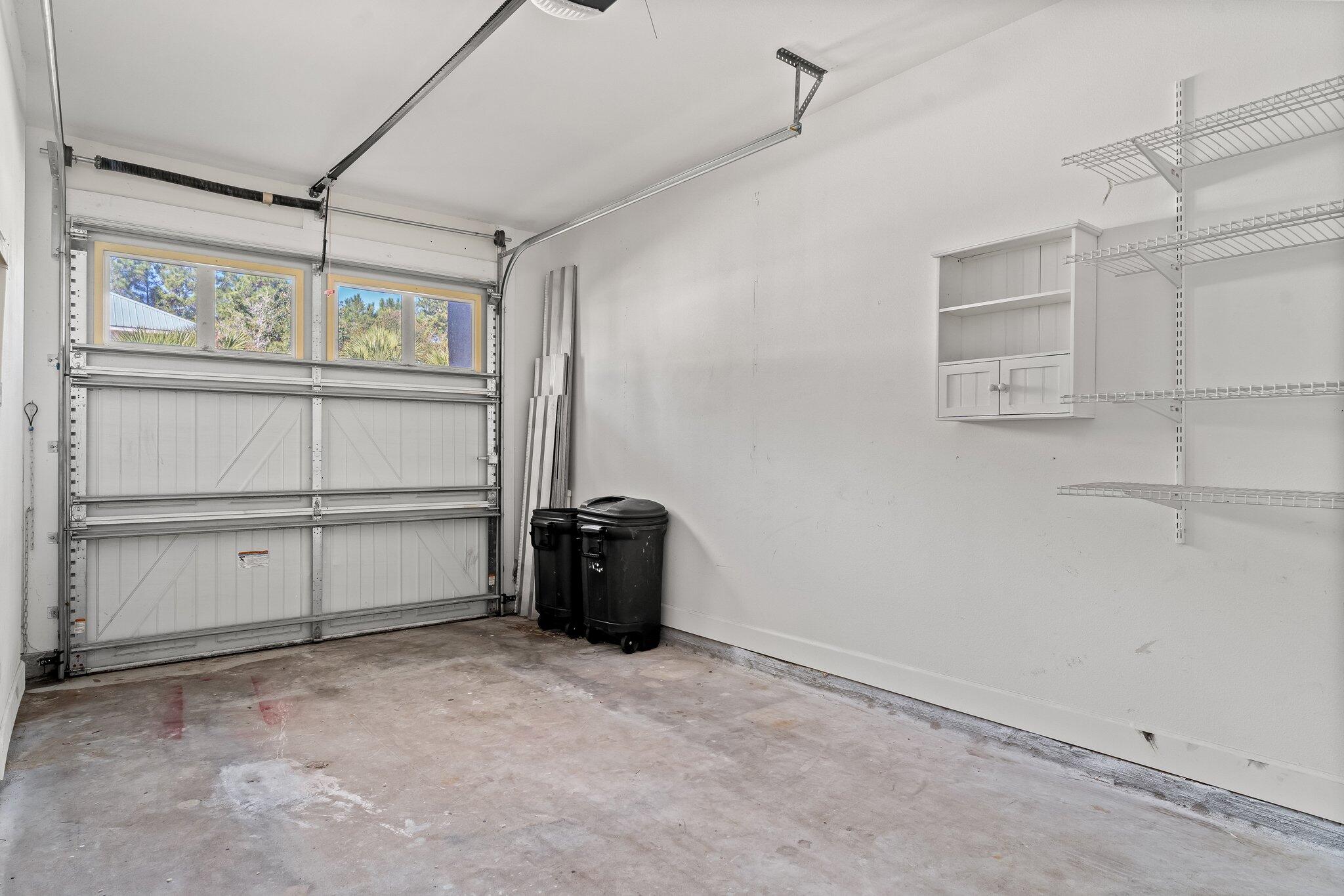 EAGLE BAY - Residential Lease