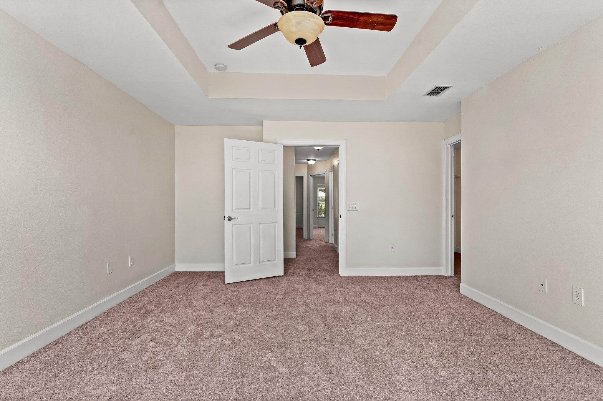 EAGLE BAY - Residential Lease