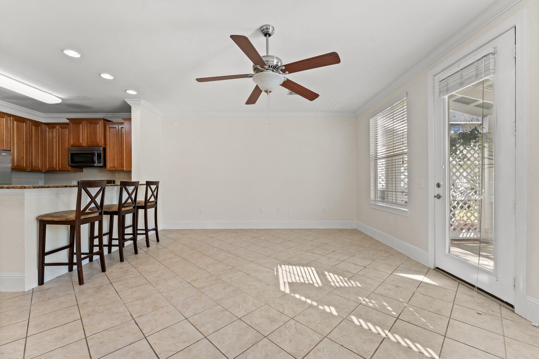 EAGLE BAY - Residential Lease