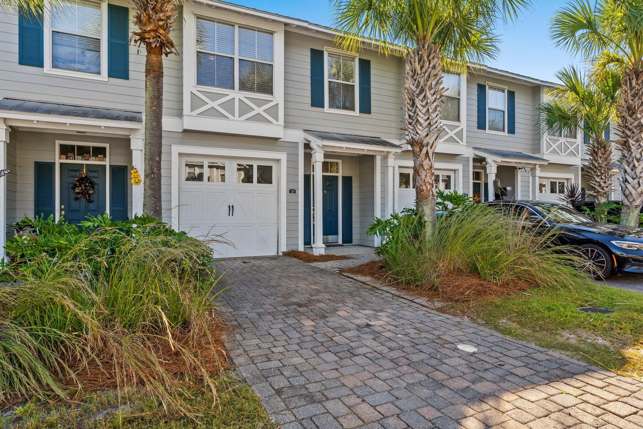 EAGLE BAY - Residential Lease