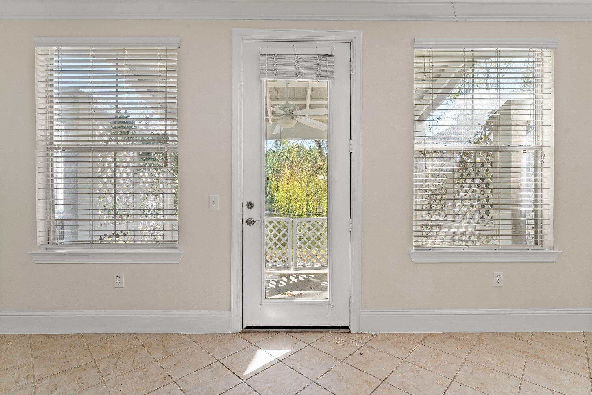 EAGLE BAY - Residential Lease