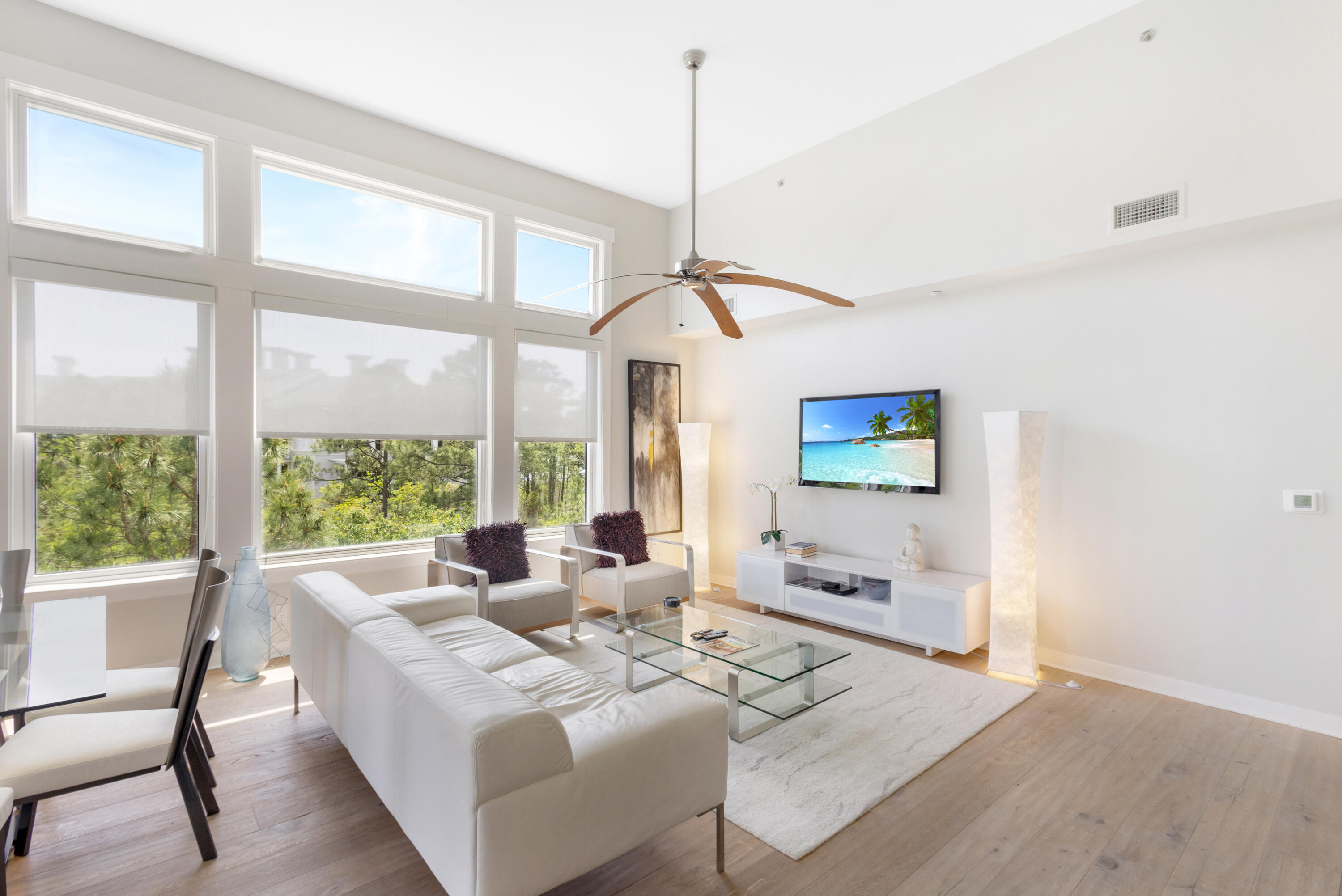 BAHIA CONDO - Residential