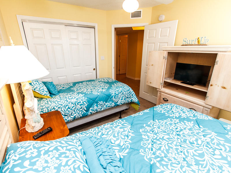 ISLANDER BEACH RESORT PH 2 - Residential