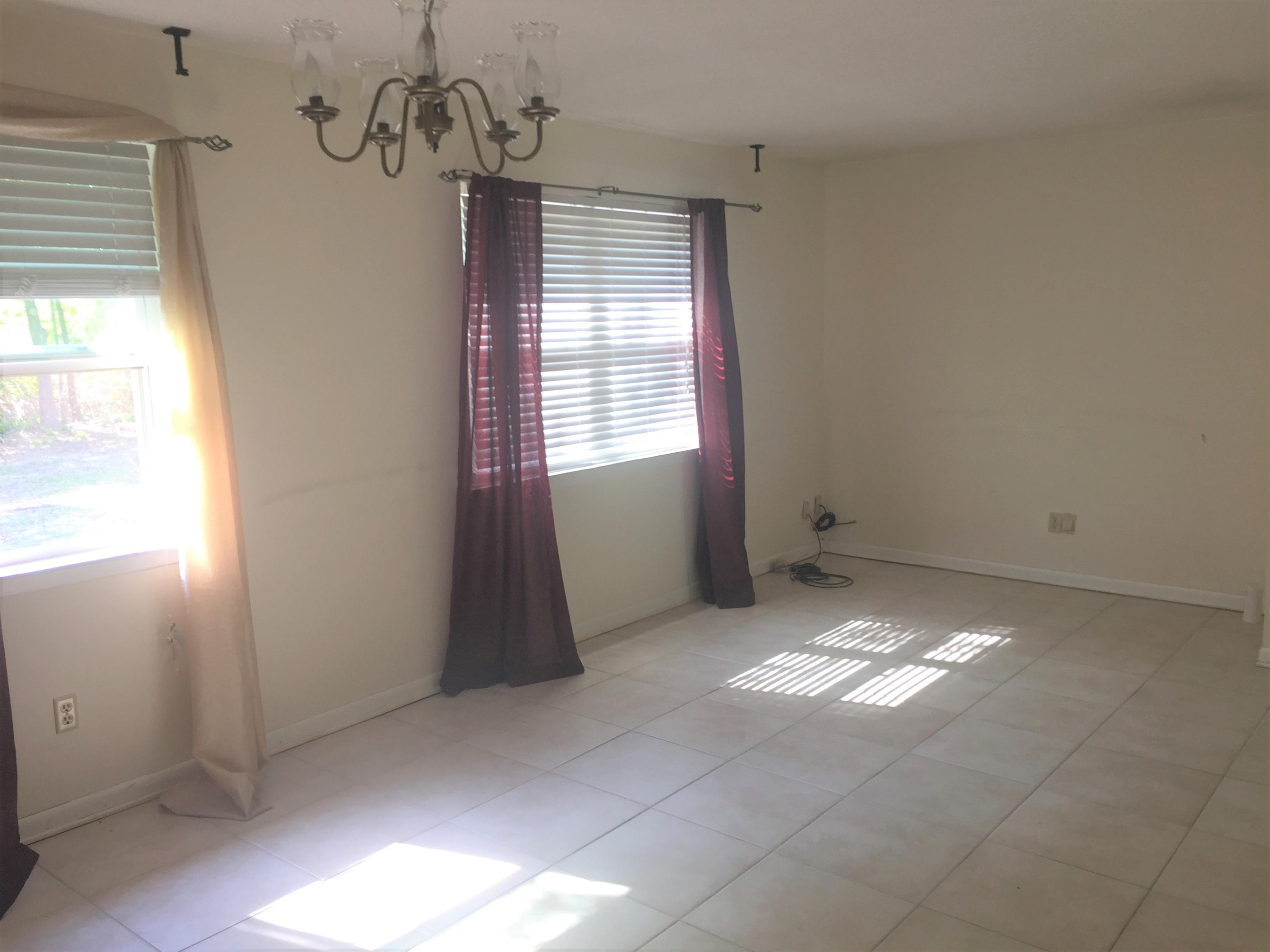 METES & BOUNDS - Residential Lease