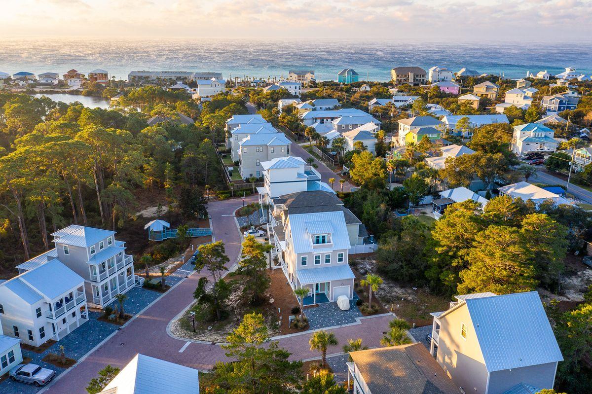 SERENITY AT DUNE ALLEN - Residential