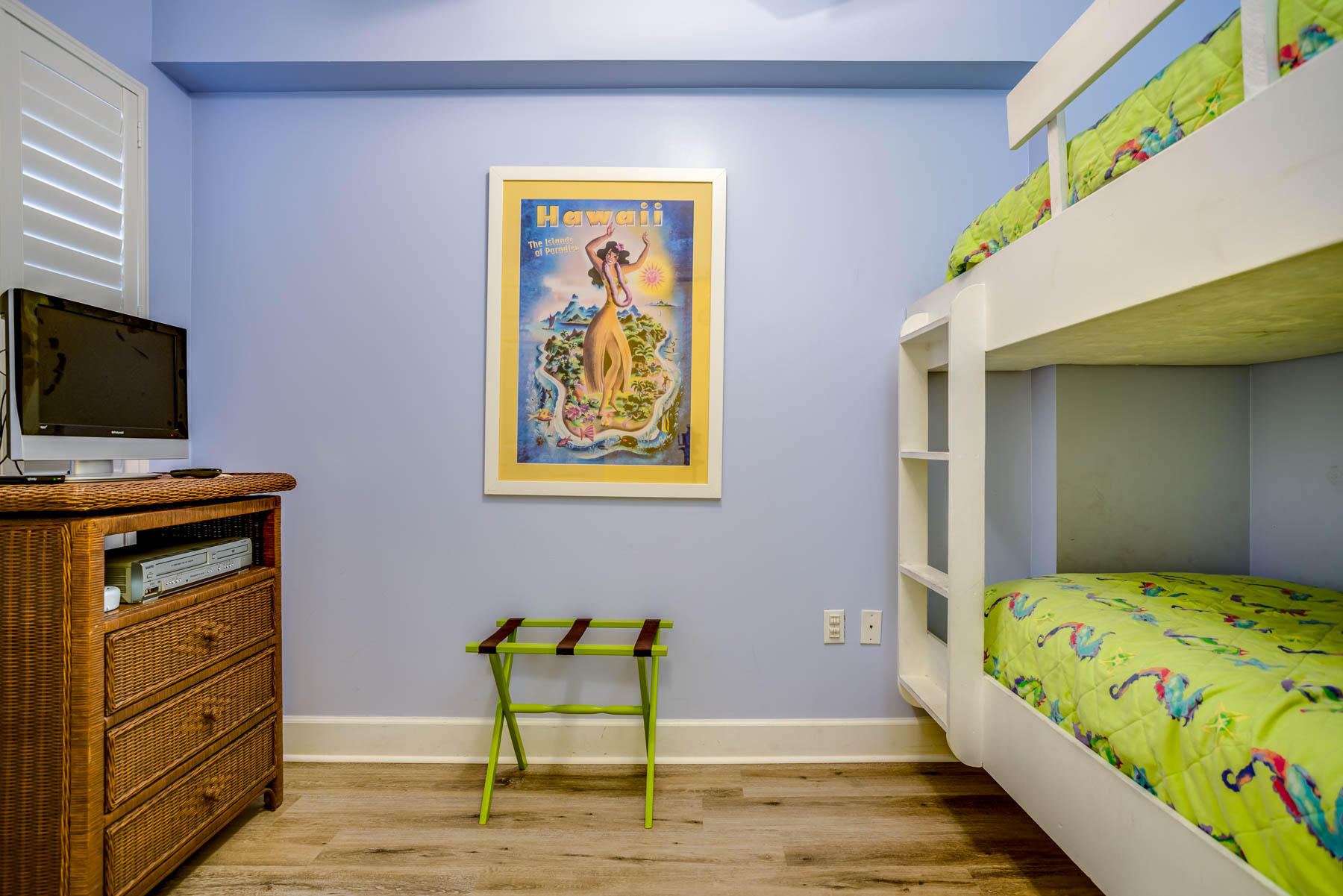 SUNRISE BEACH - Residential