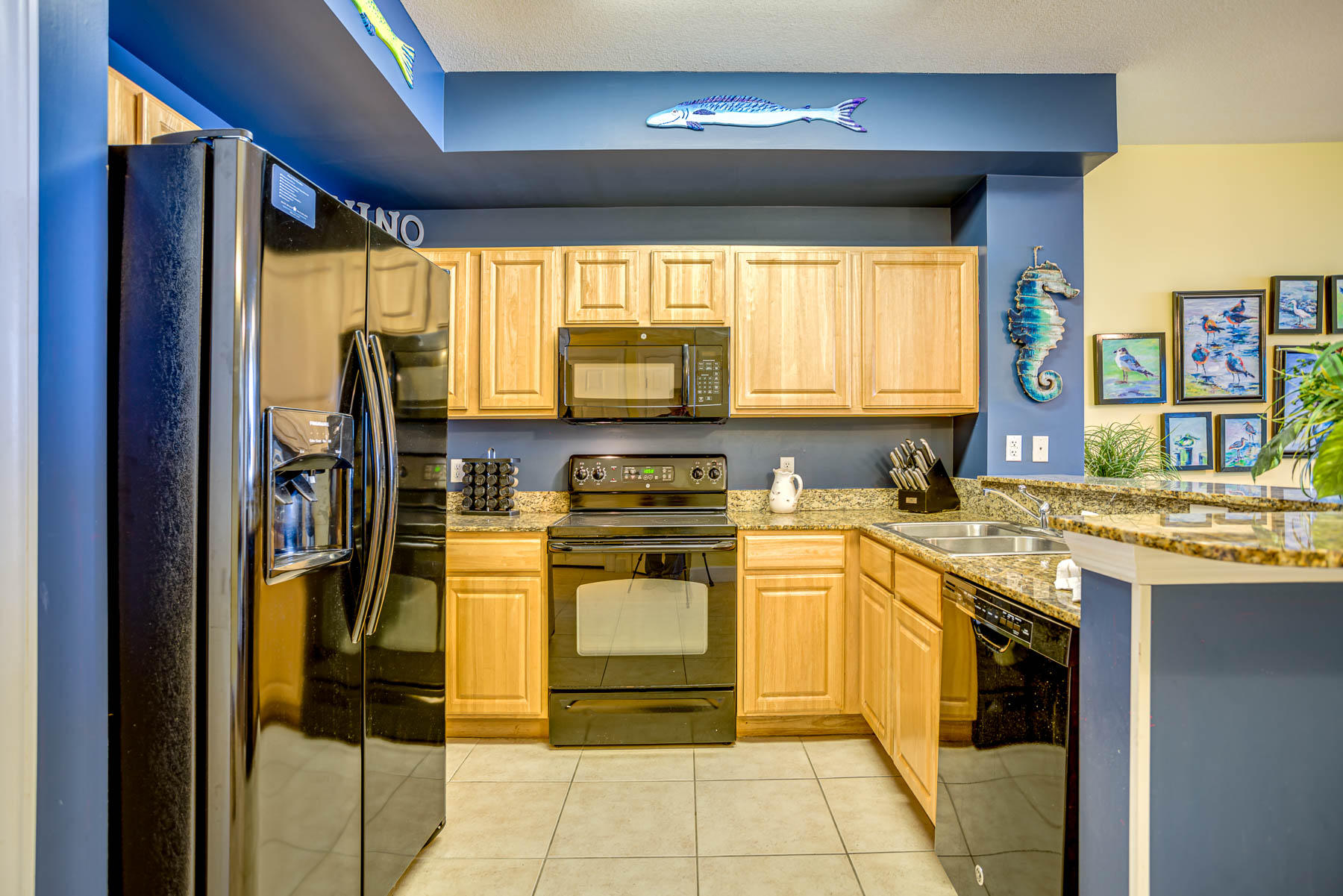 SUNRISE BEACH - Residential