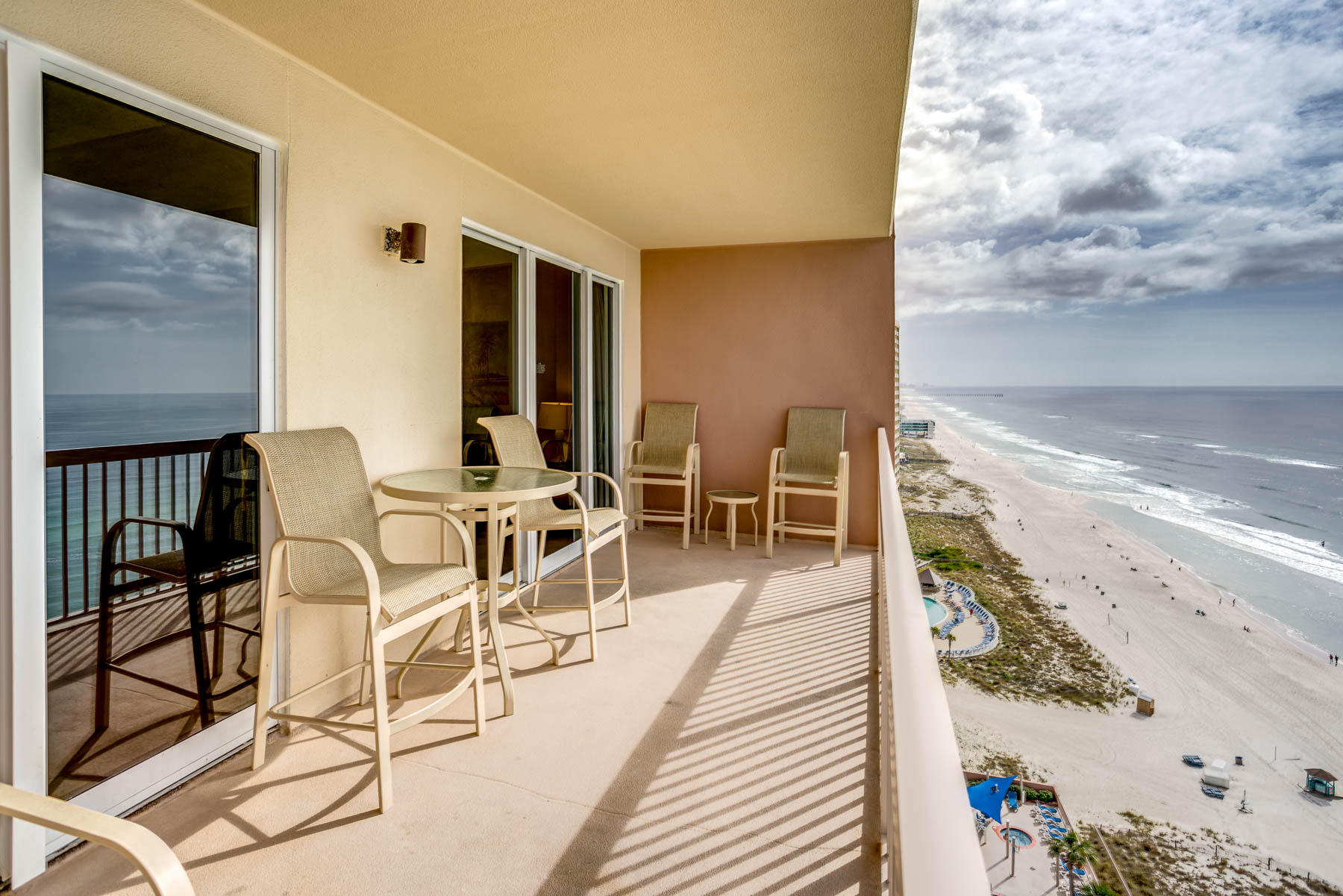 SUNRISE BEACH - Residential