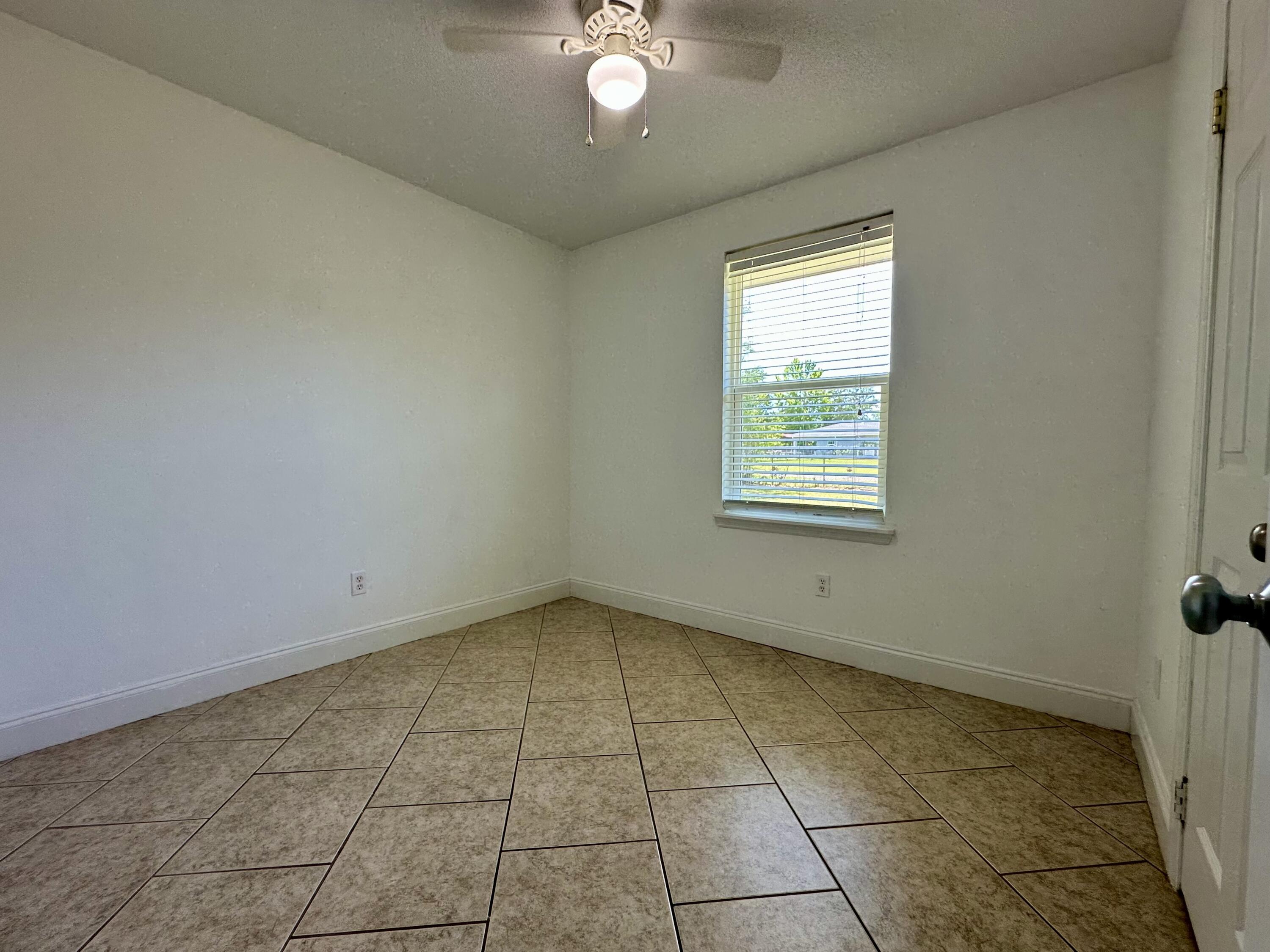 BAY COUNTRY ESTATES - Residential