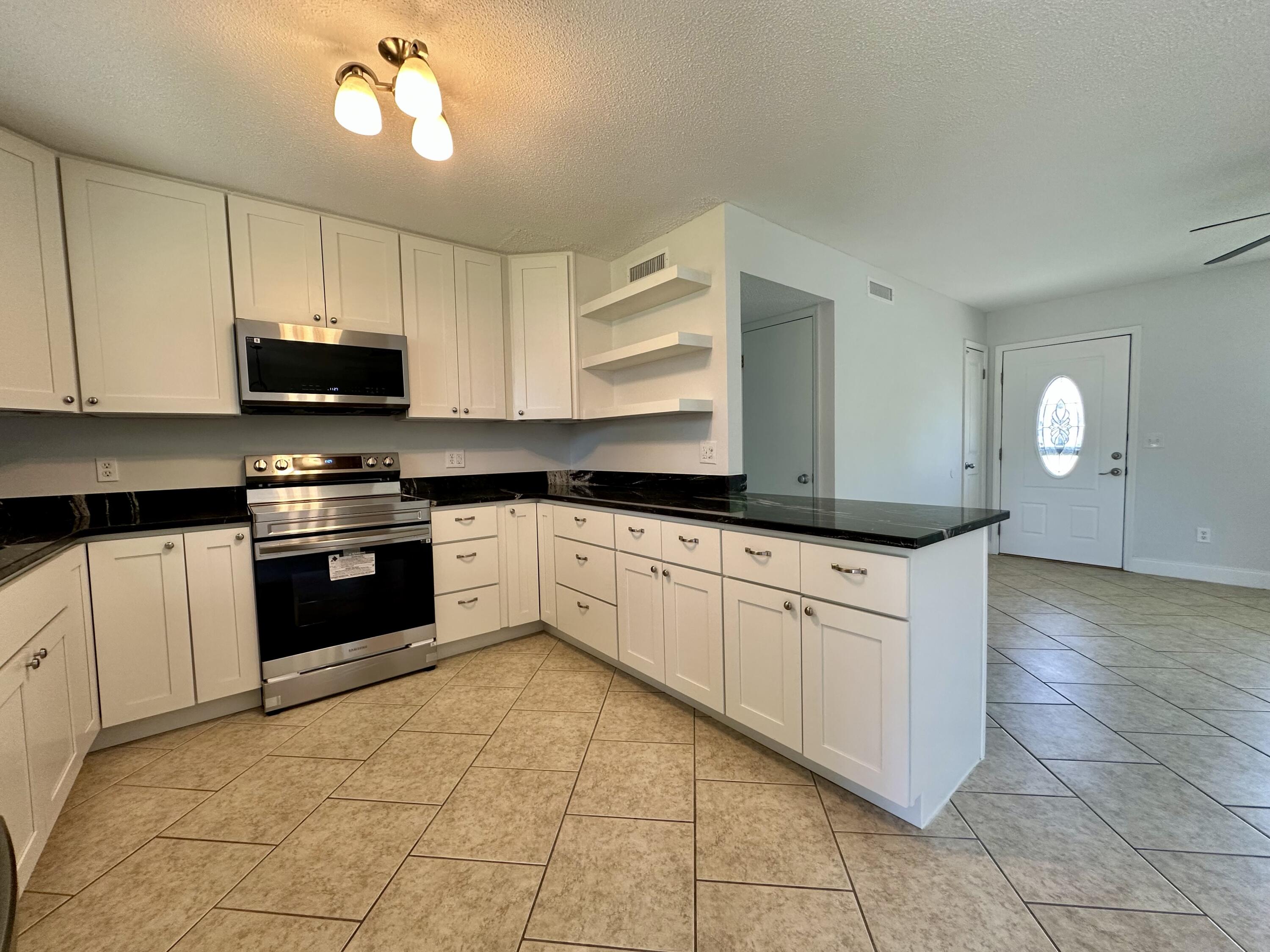 BAY COUNTRY ESTATES - Residential